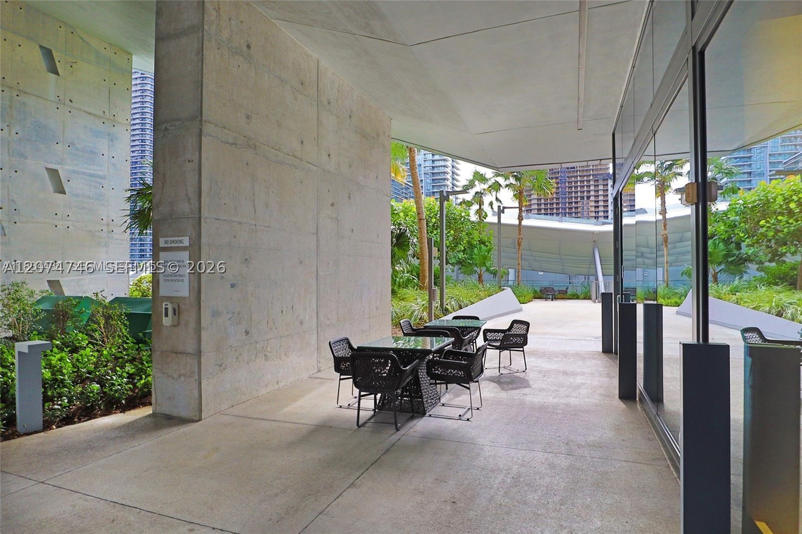 image Reach Brickell City Centre10