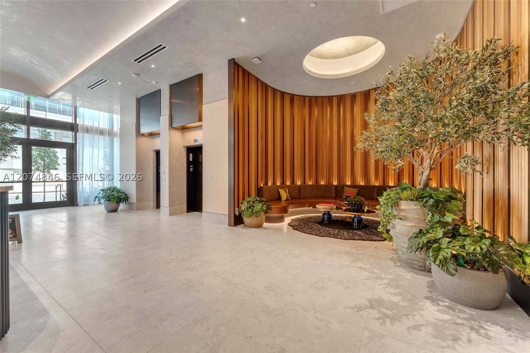 20 NE 11th St #6101 Miami, FL 33132
