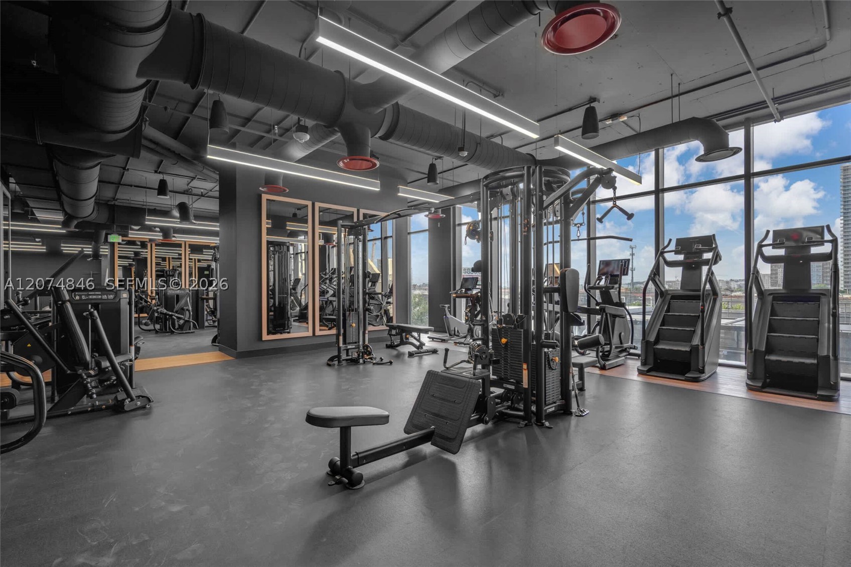 20 NE 11th St #6101 Miami, FL 33132