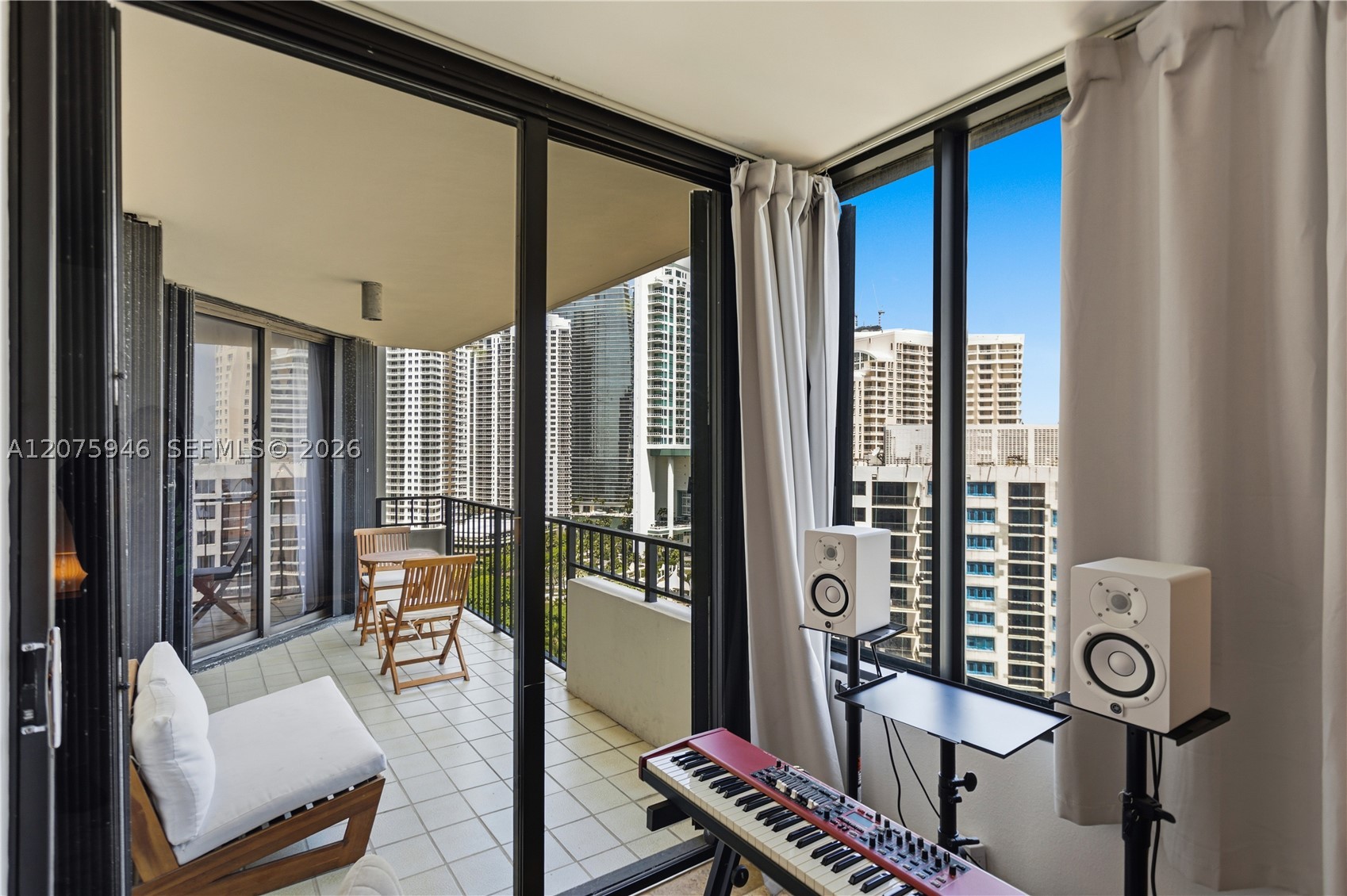image Brickell Key One14