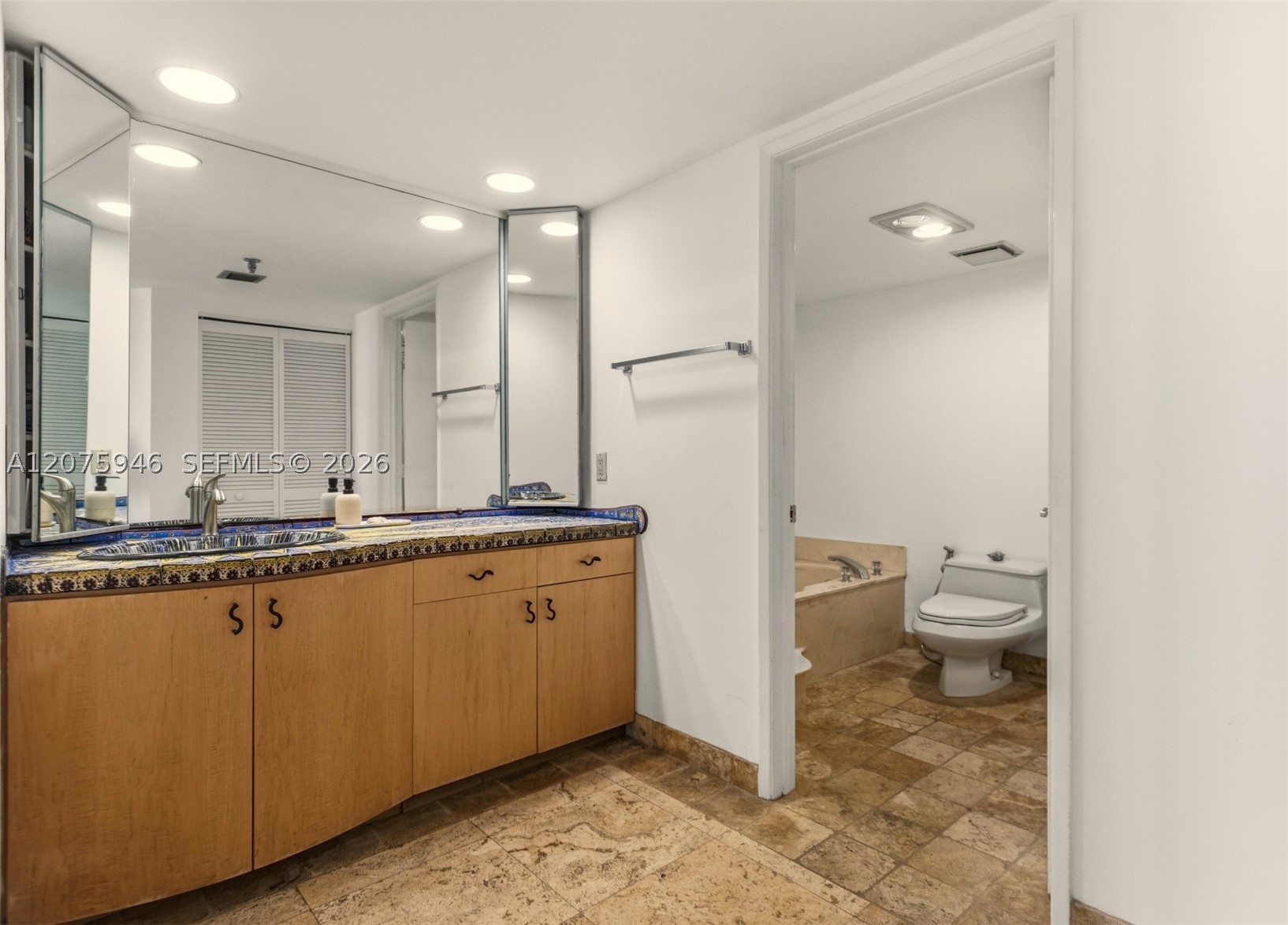 image Brickell Key One15