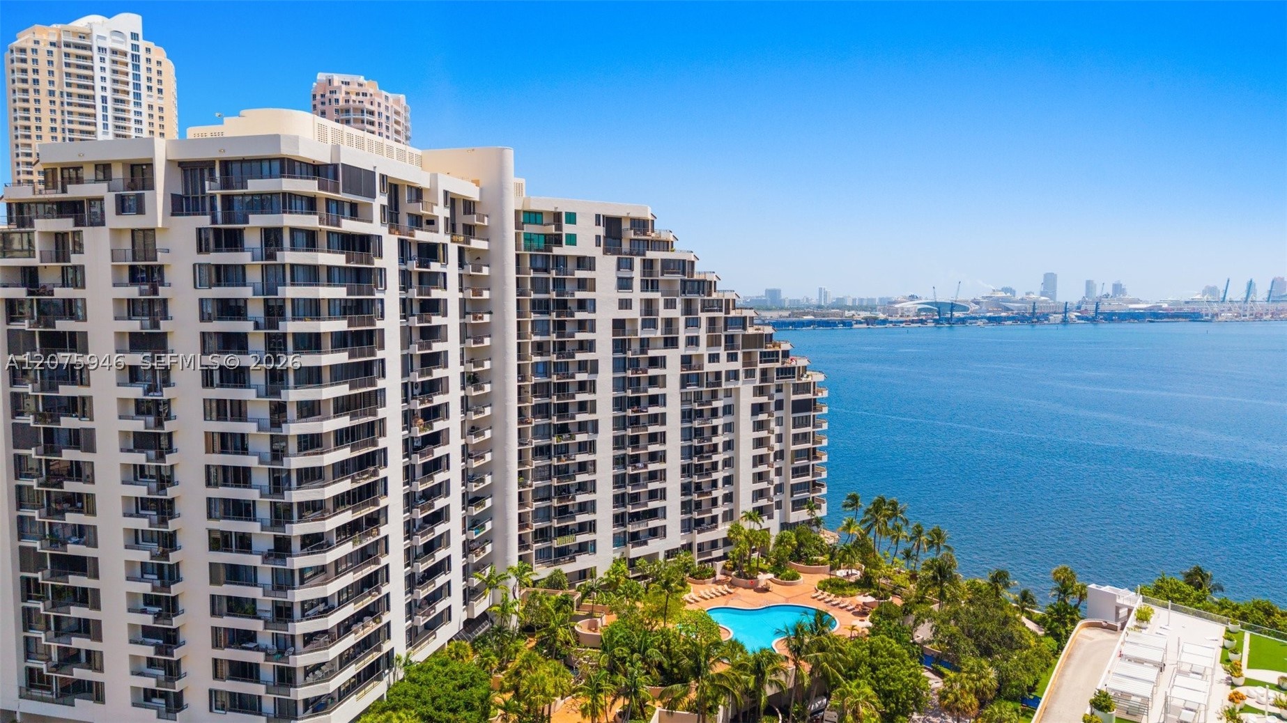 image Brickell Key One8