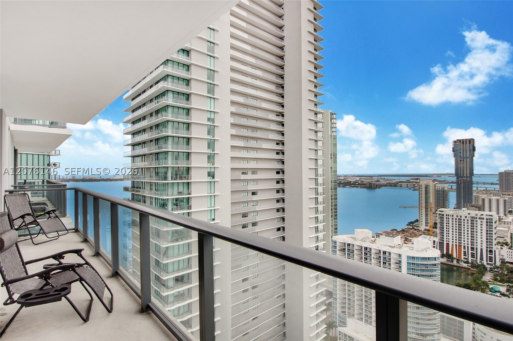 image Paraiso Bayviews1