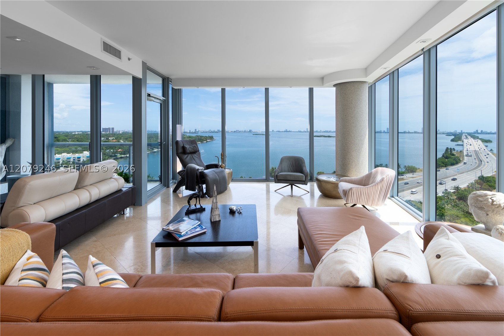 image Blue on the Bay15
