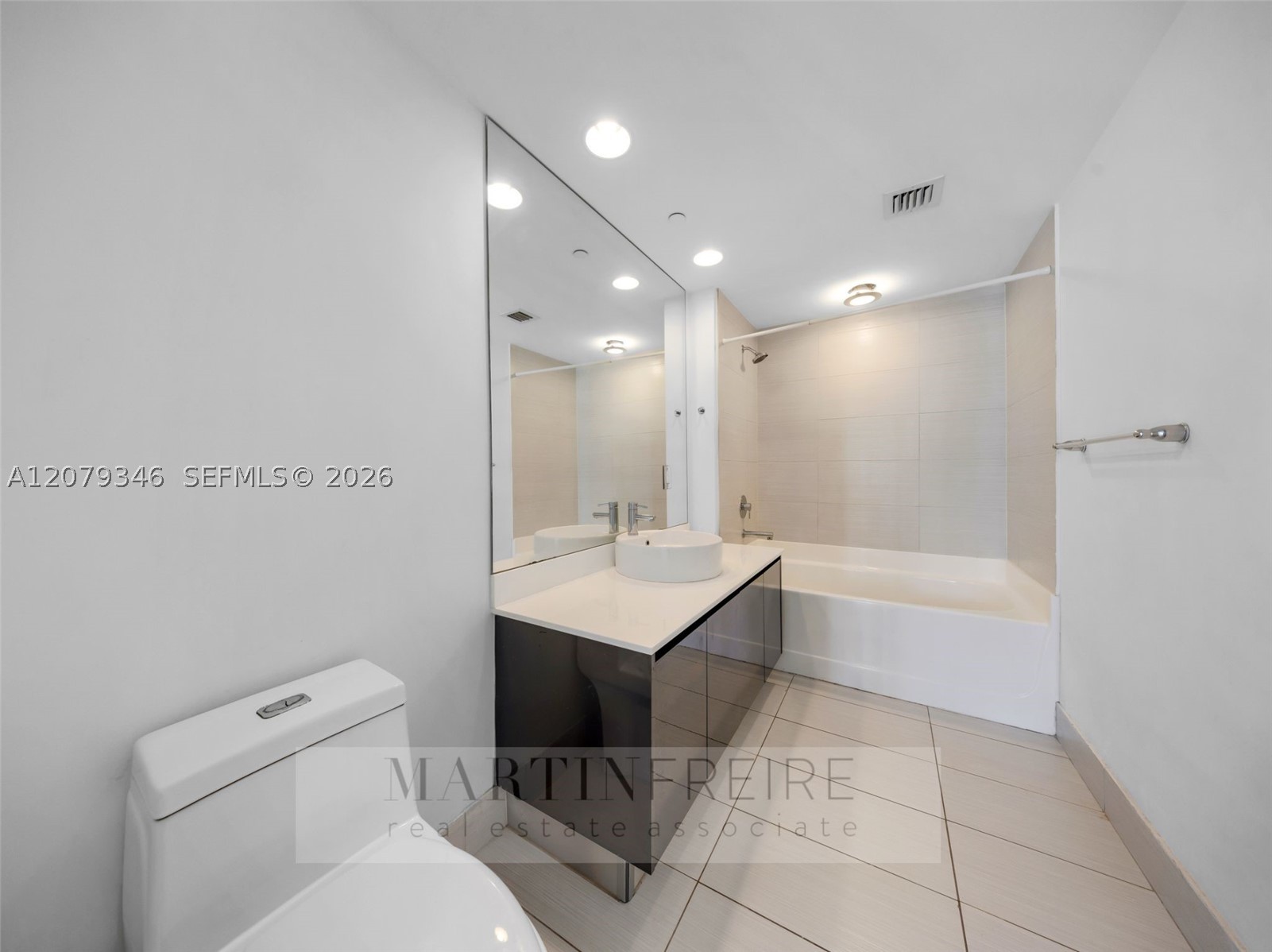 image MyBrickell12