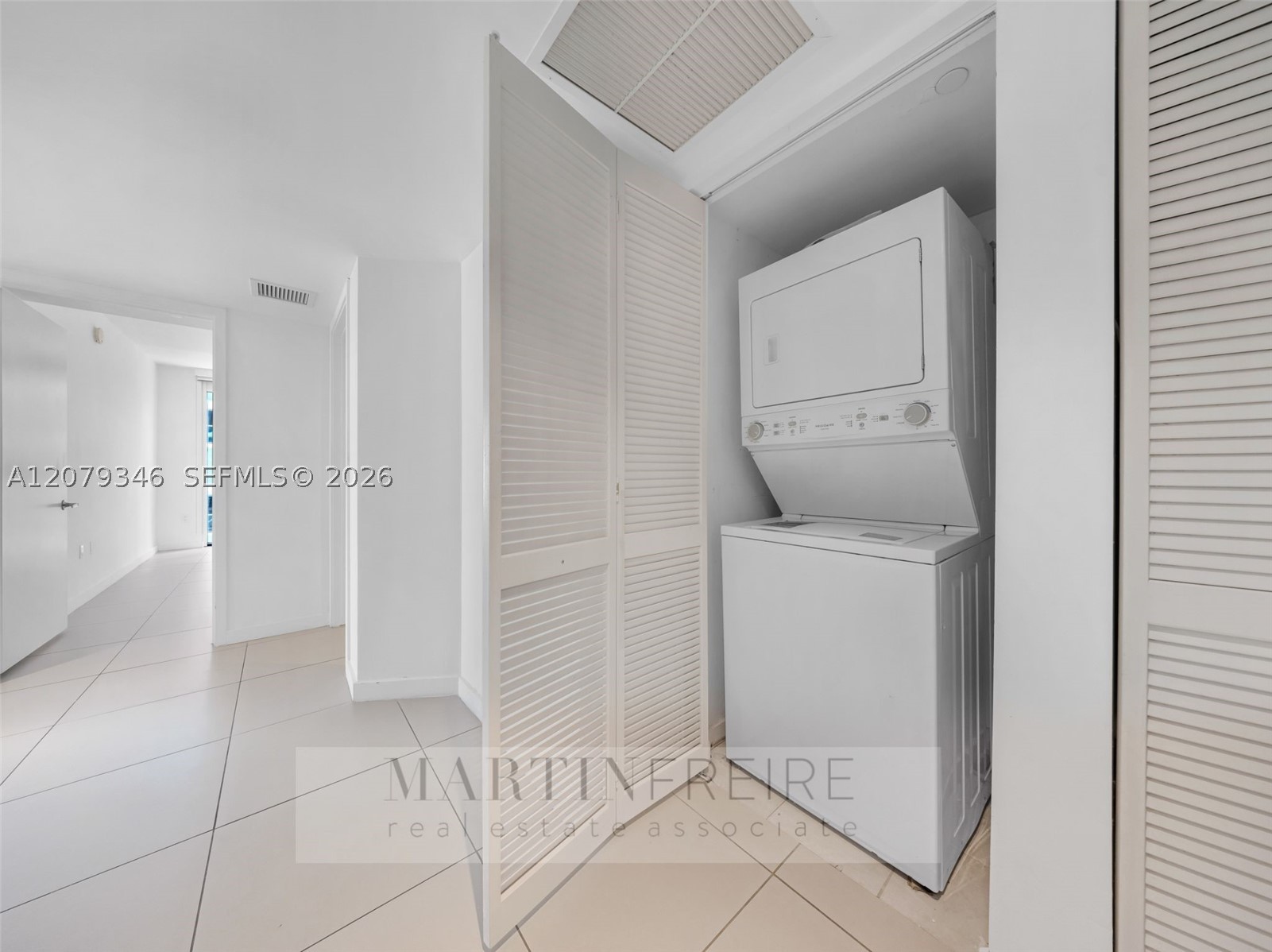 image MyBrickell27