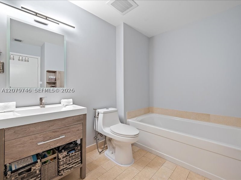 image Axis on Brickell North13