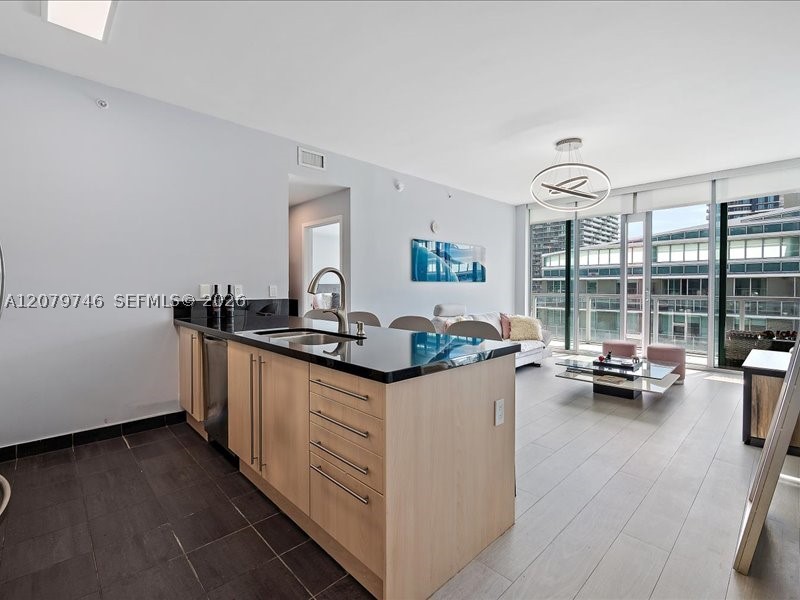 image Axis on Brickell North6