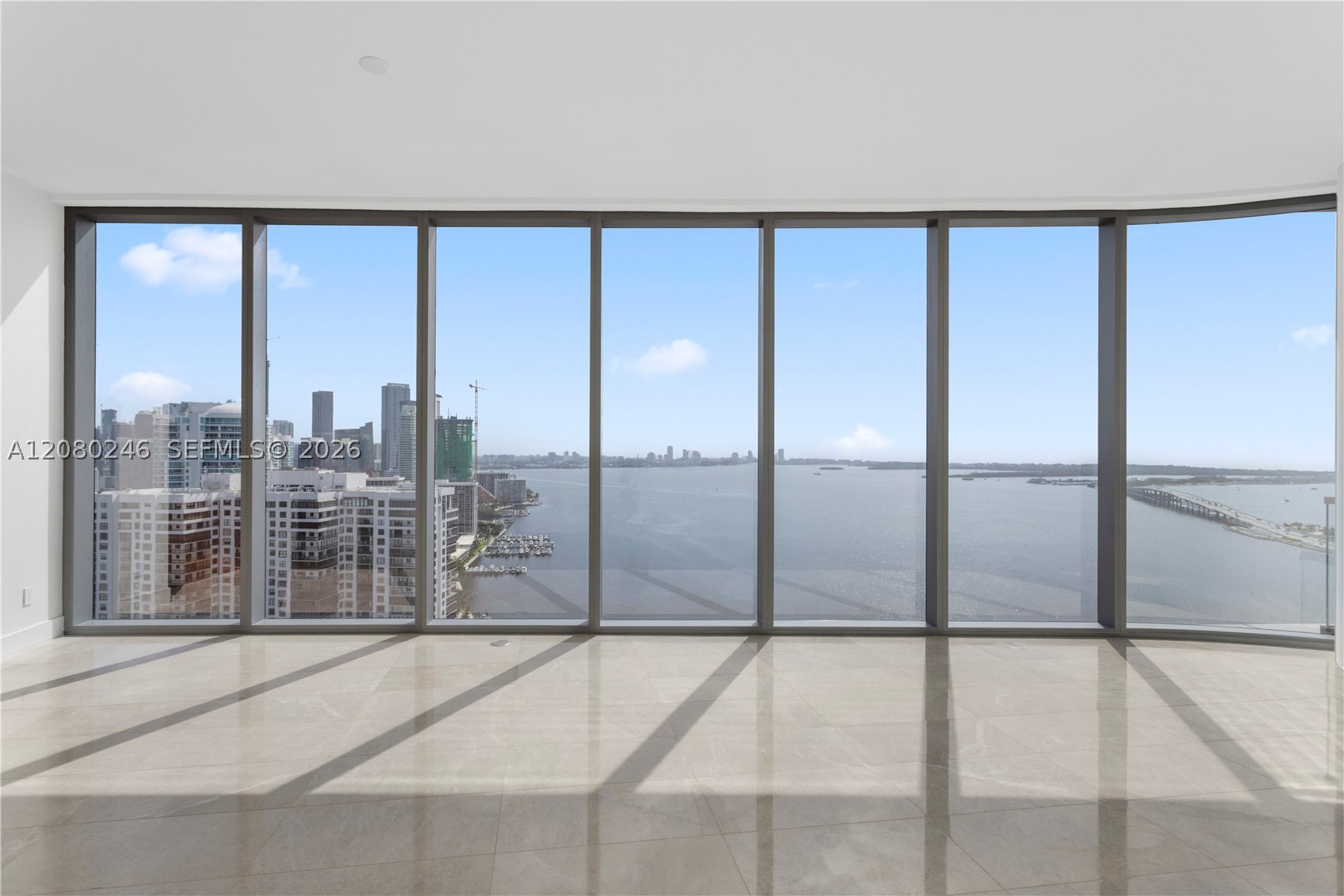 image Una Residences13
