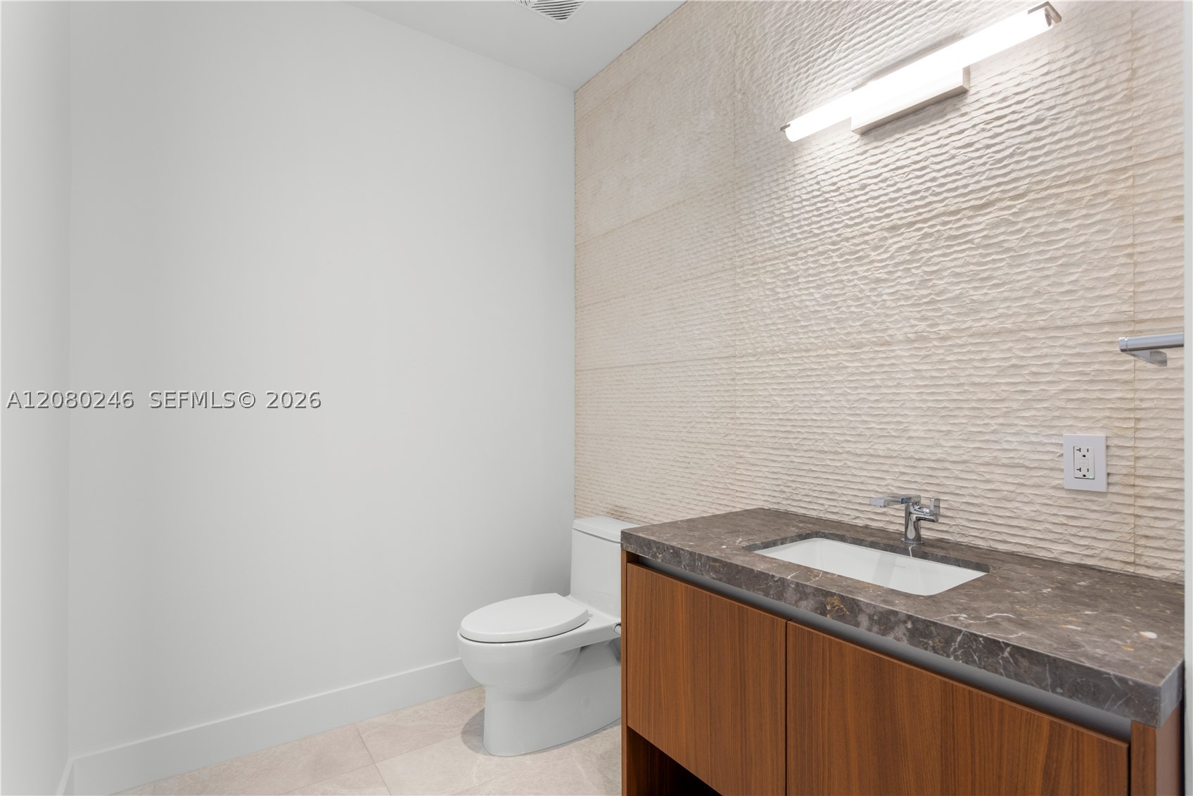 image Una Residences16