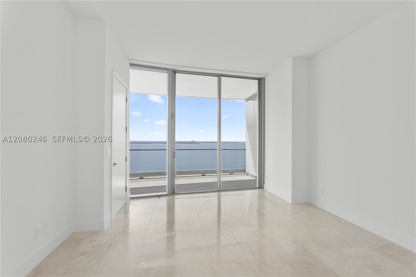 image Una Residences19