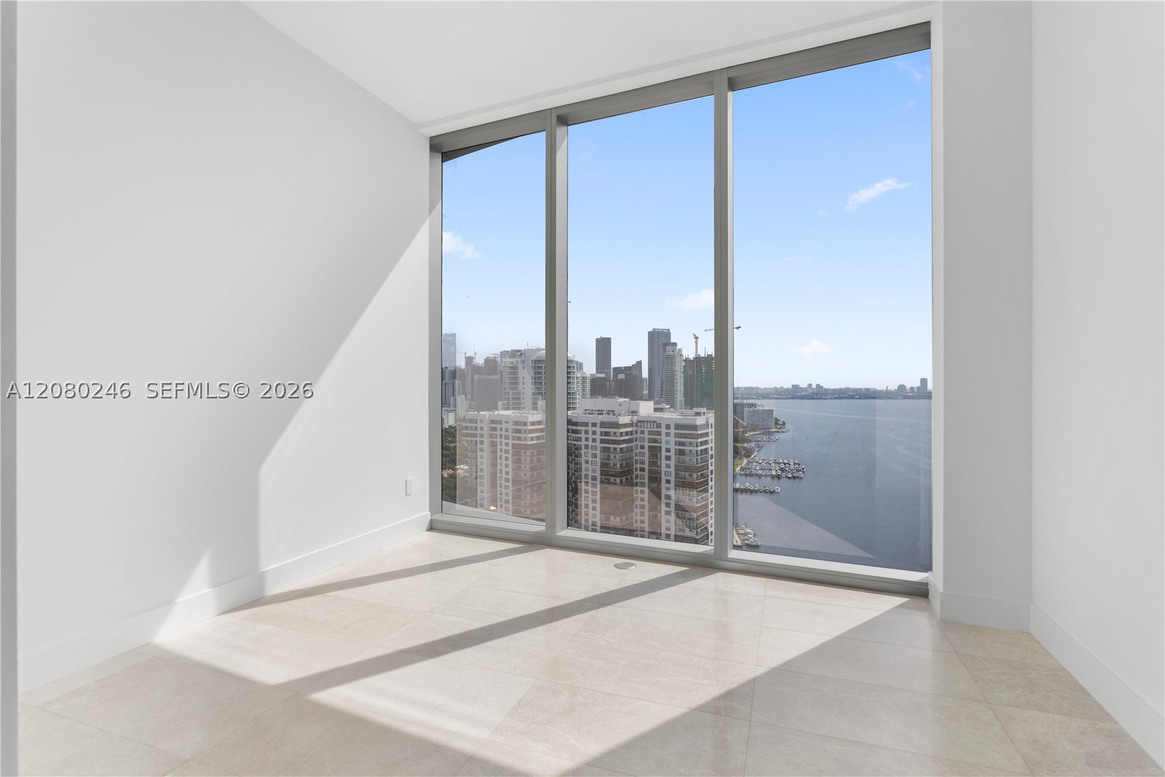 image Una Residences25