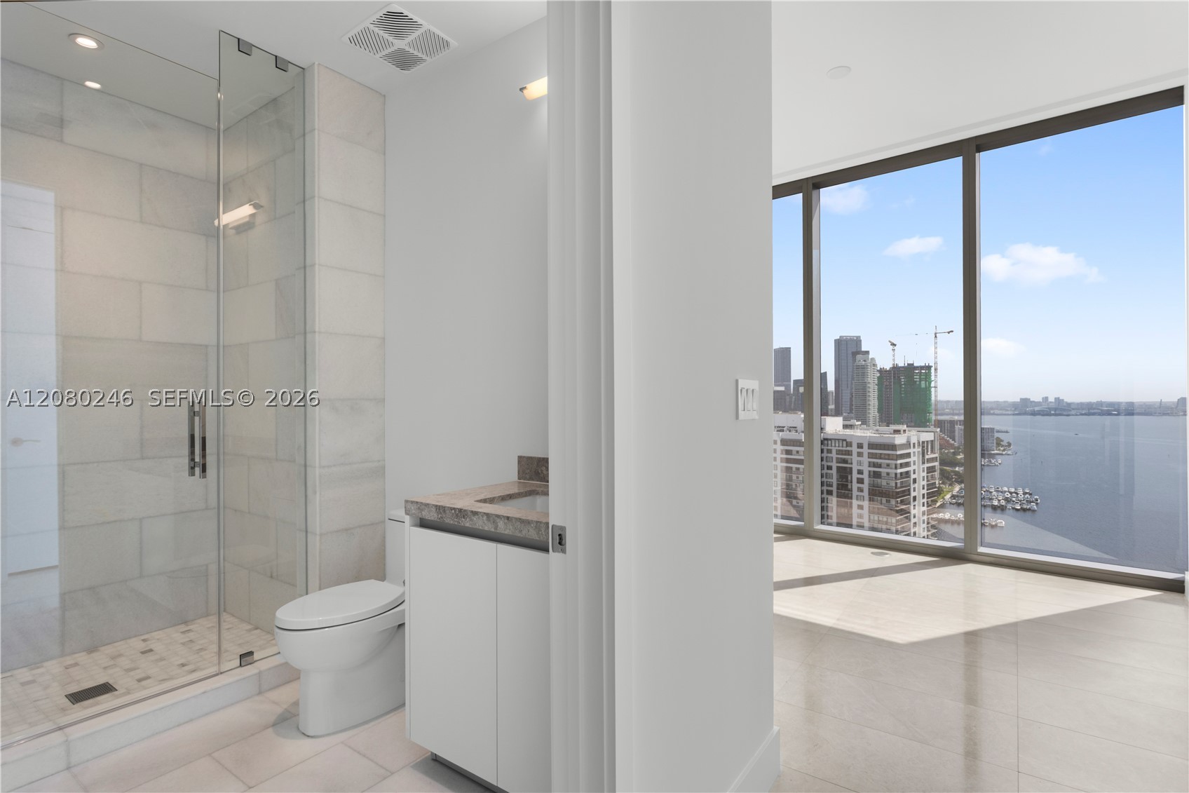 image Una Residences27