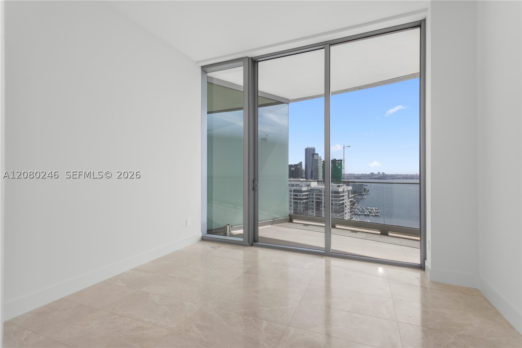 image Una Residences32