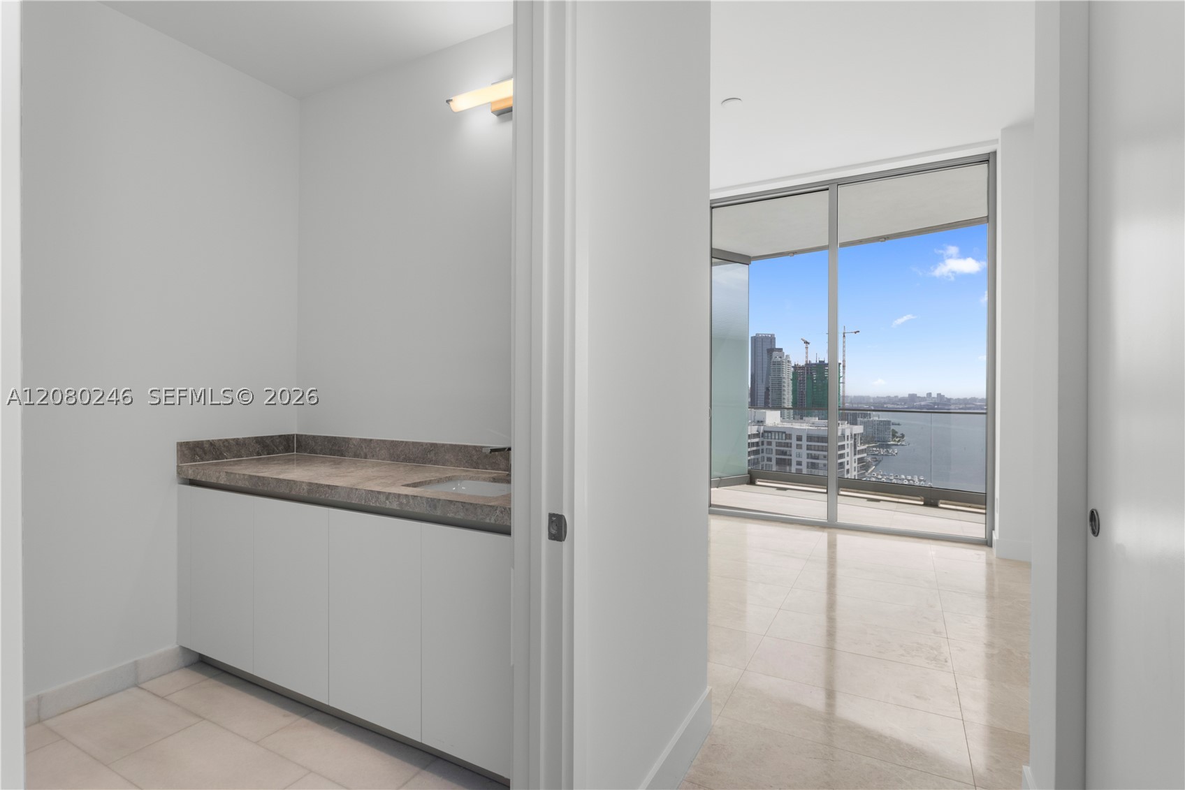 image Una Residences34