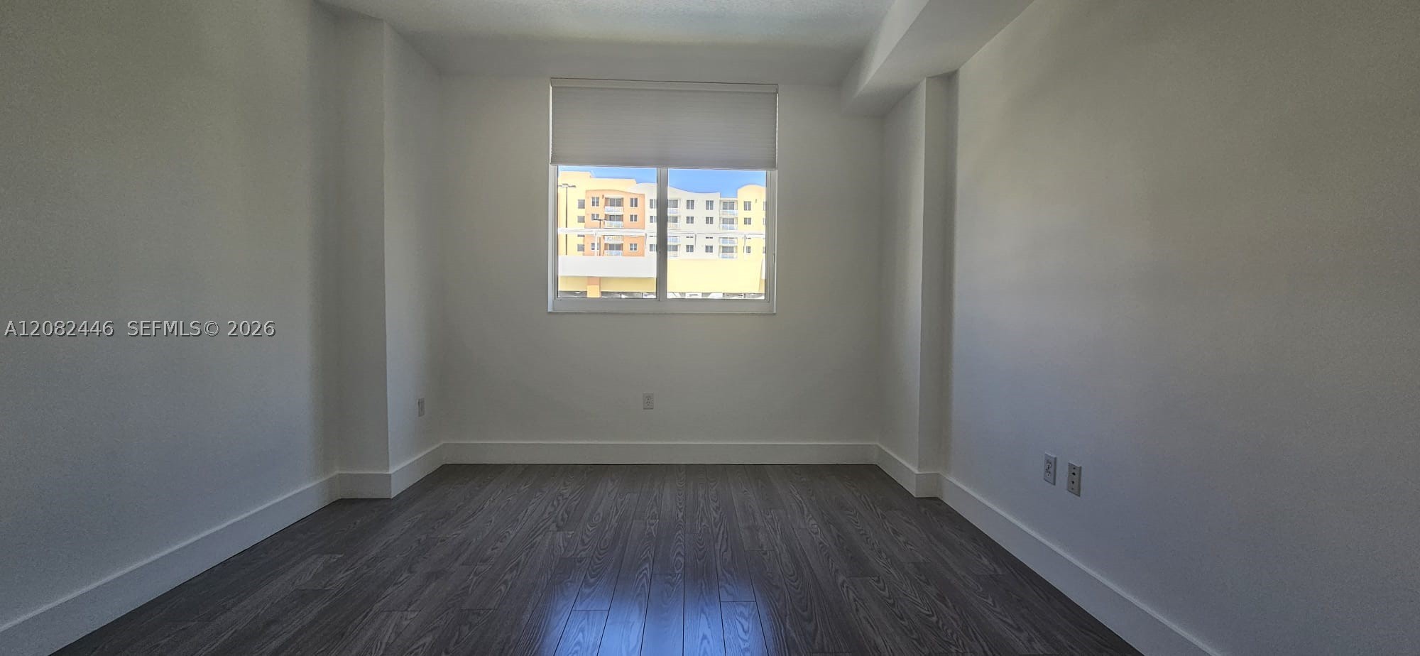image The Venture at Aventura10