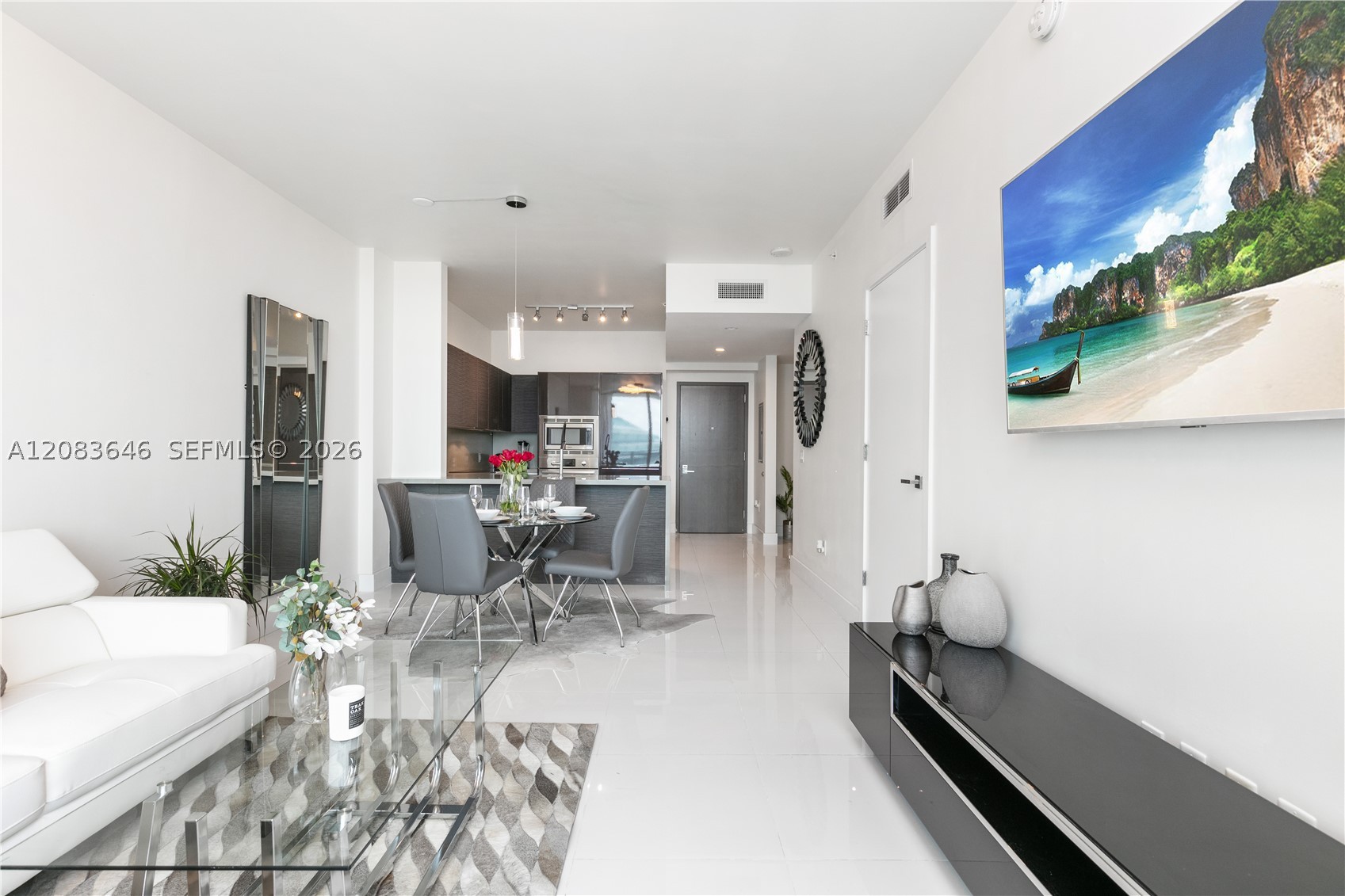 image The Bond on Brickell14