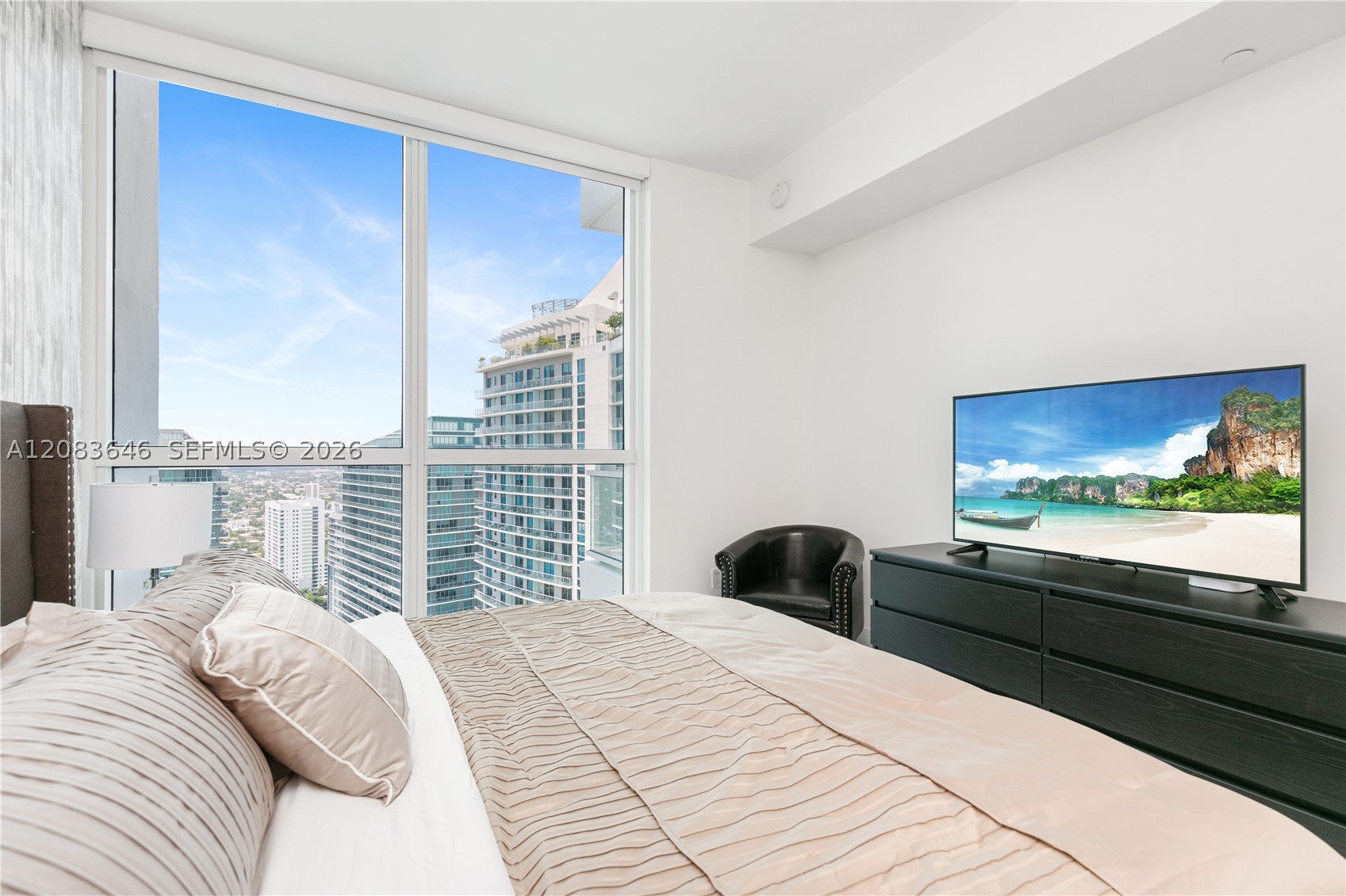 image The Bond on Brickell2
