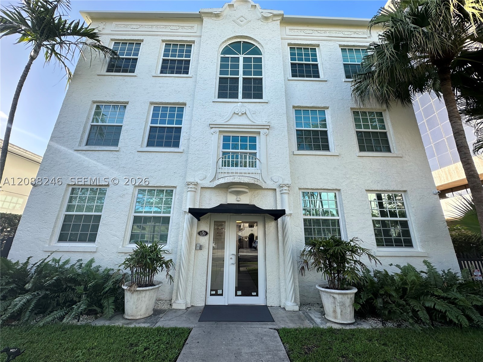 130 Antiquera Ave #8