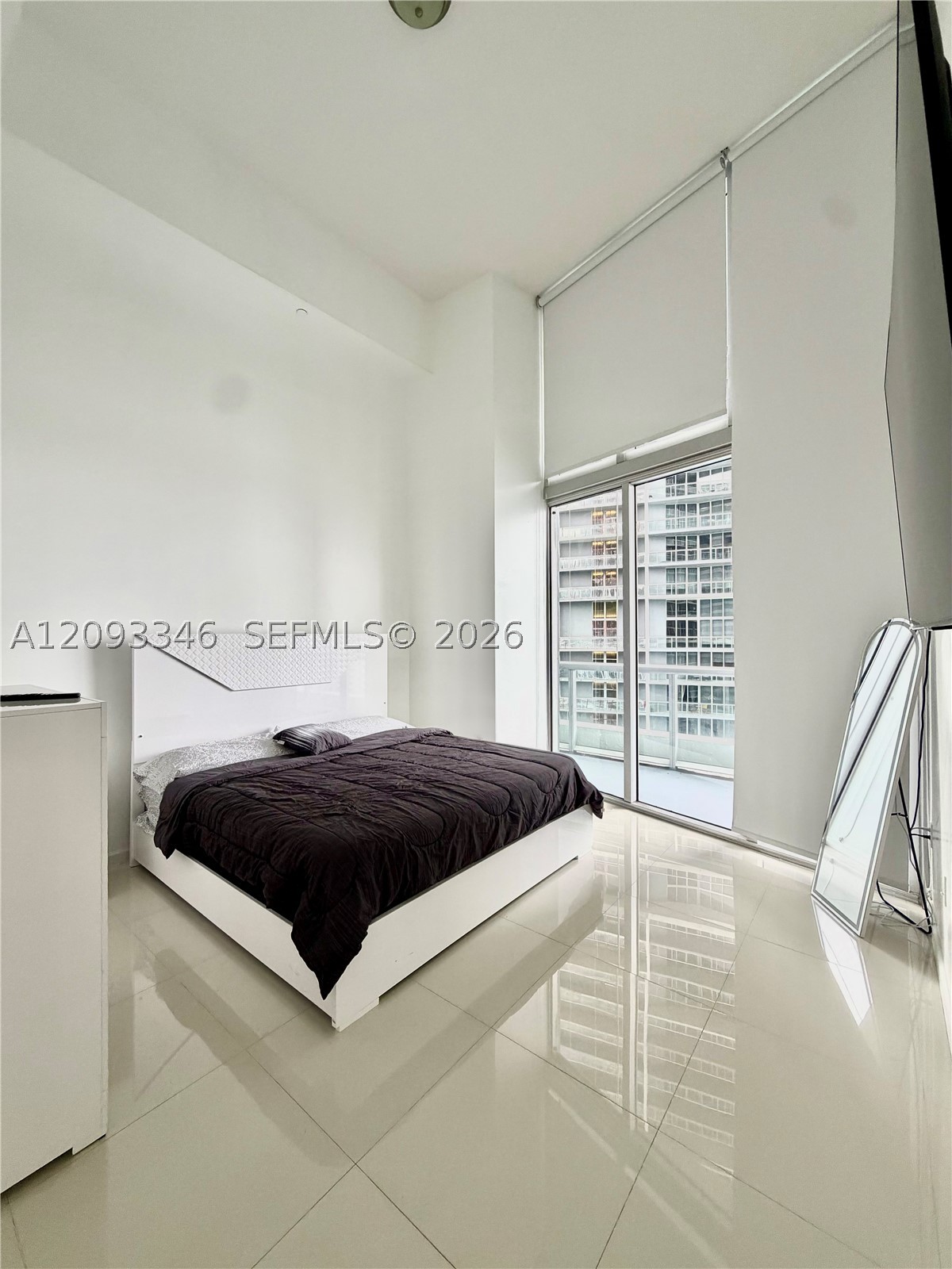 image Icon Brickell II4