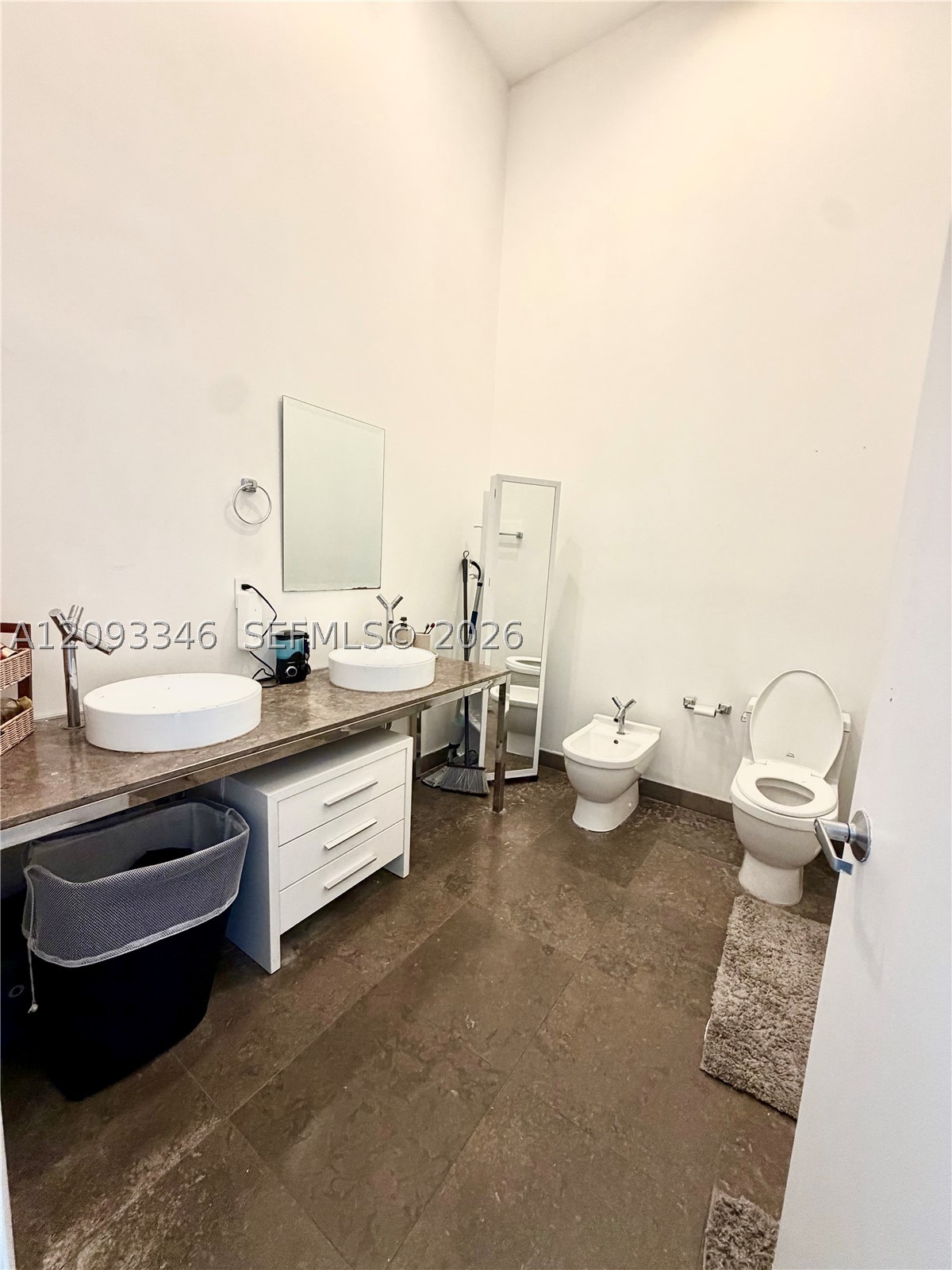 image Icon Brickell II7