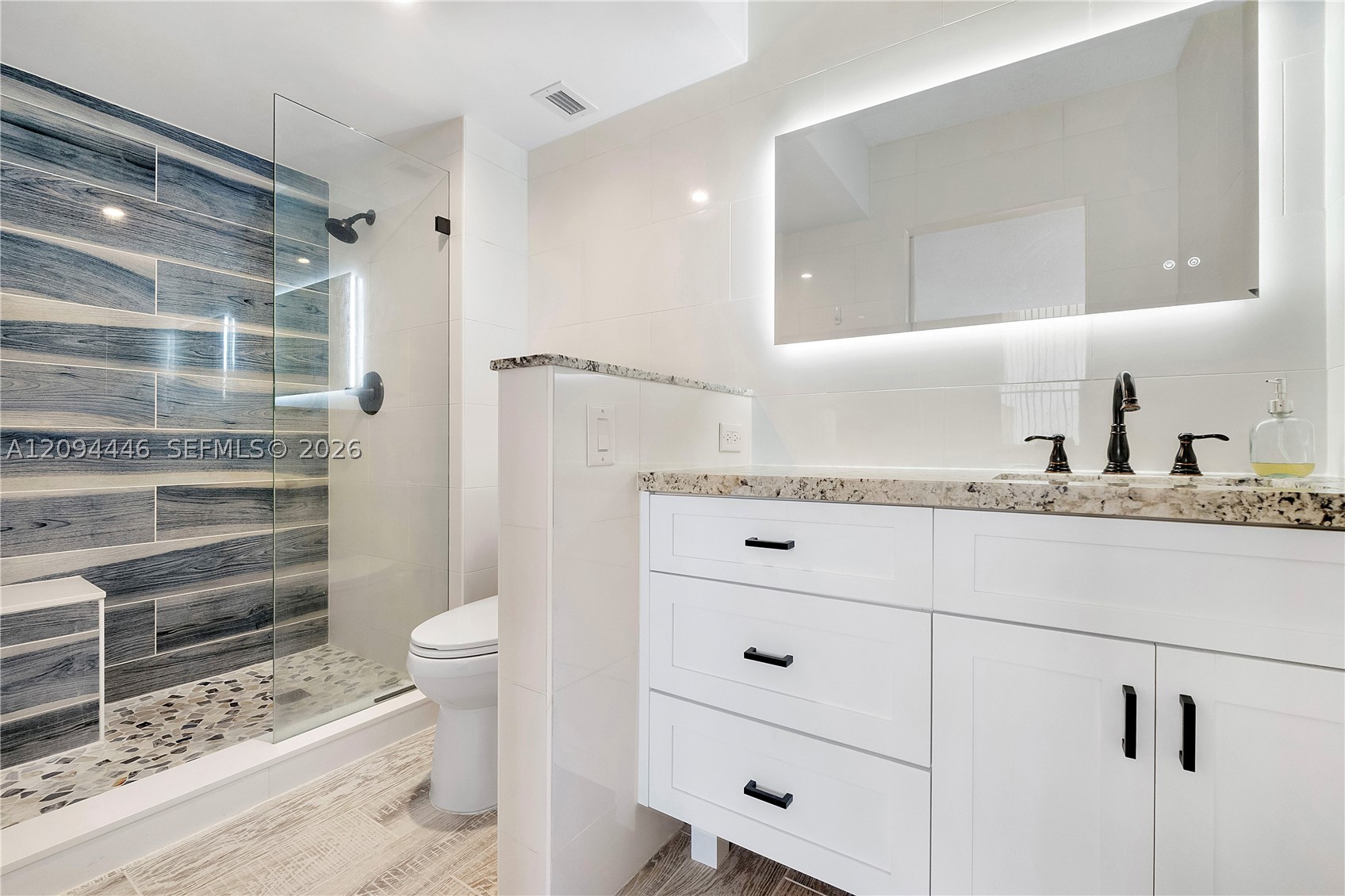 2639 N Riverside Dr #806 Pompano Beach, FL 33062