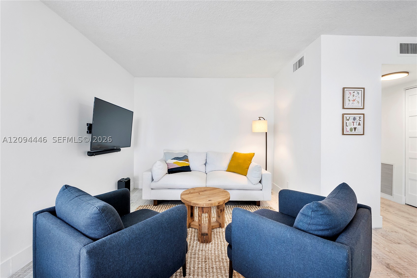 2639 N Riverside Dr #806 Pompano Beach, FL 33062