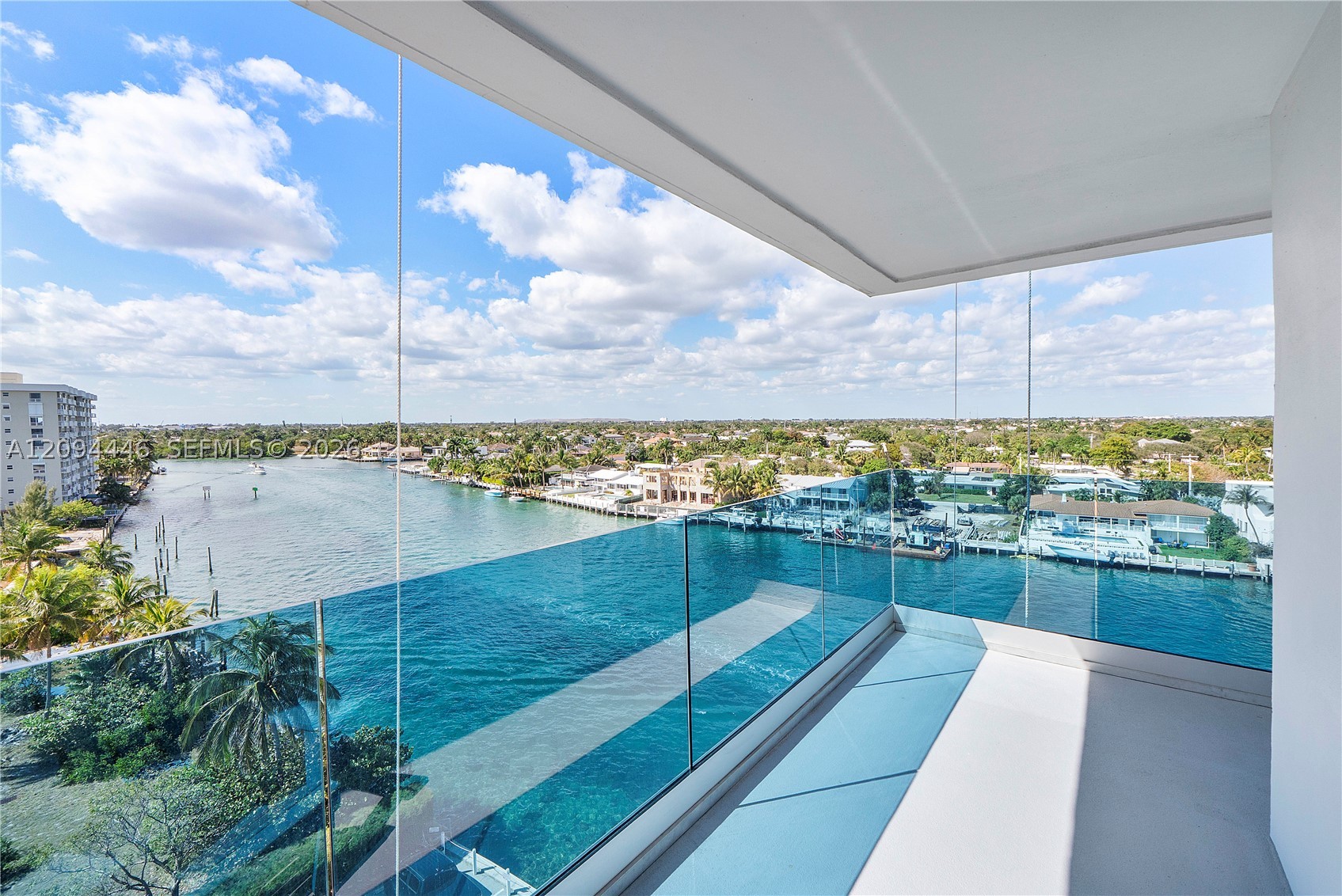 2639 N Riverside Dr #806 Pompano Beach, FL 33062