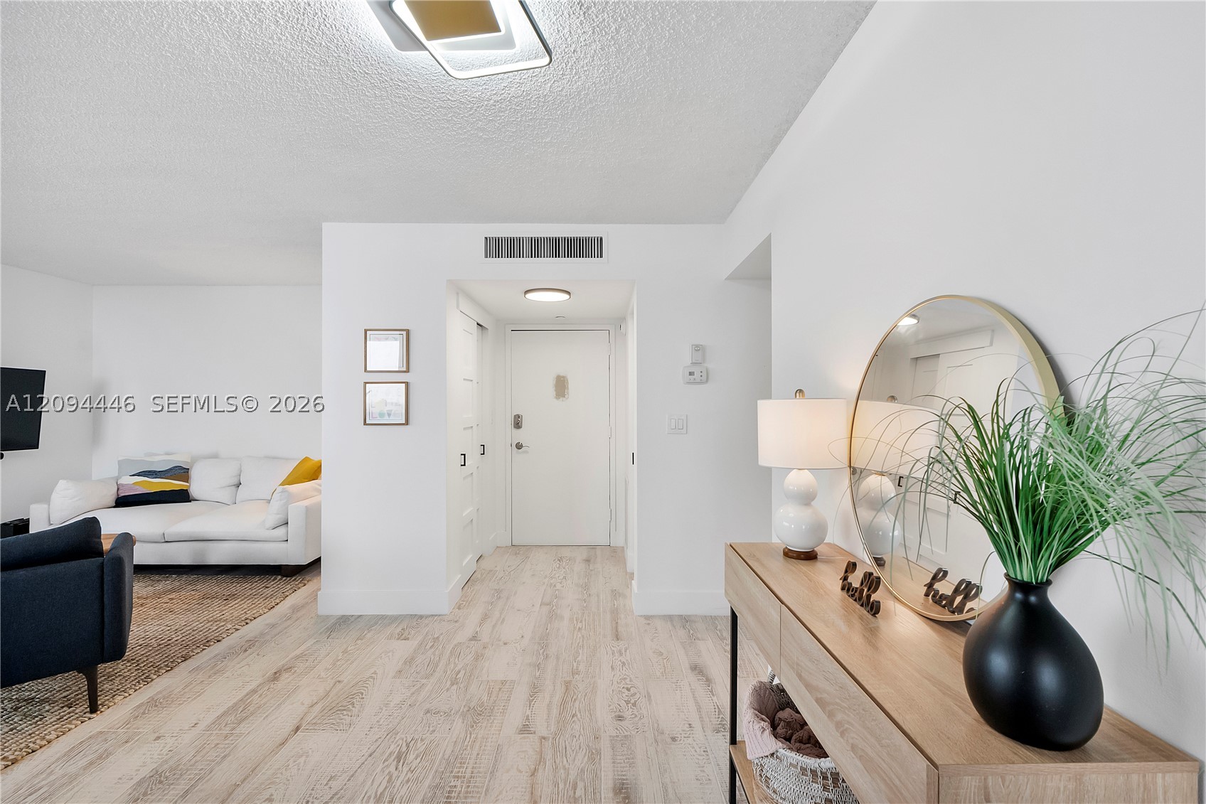 2639 N Riverside Dr #806 Pompano Beach, FL 33062