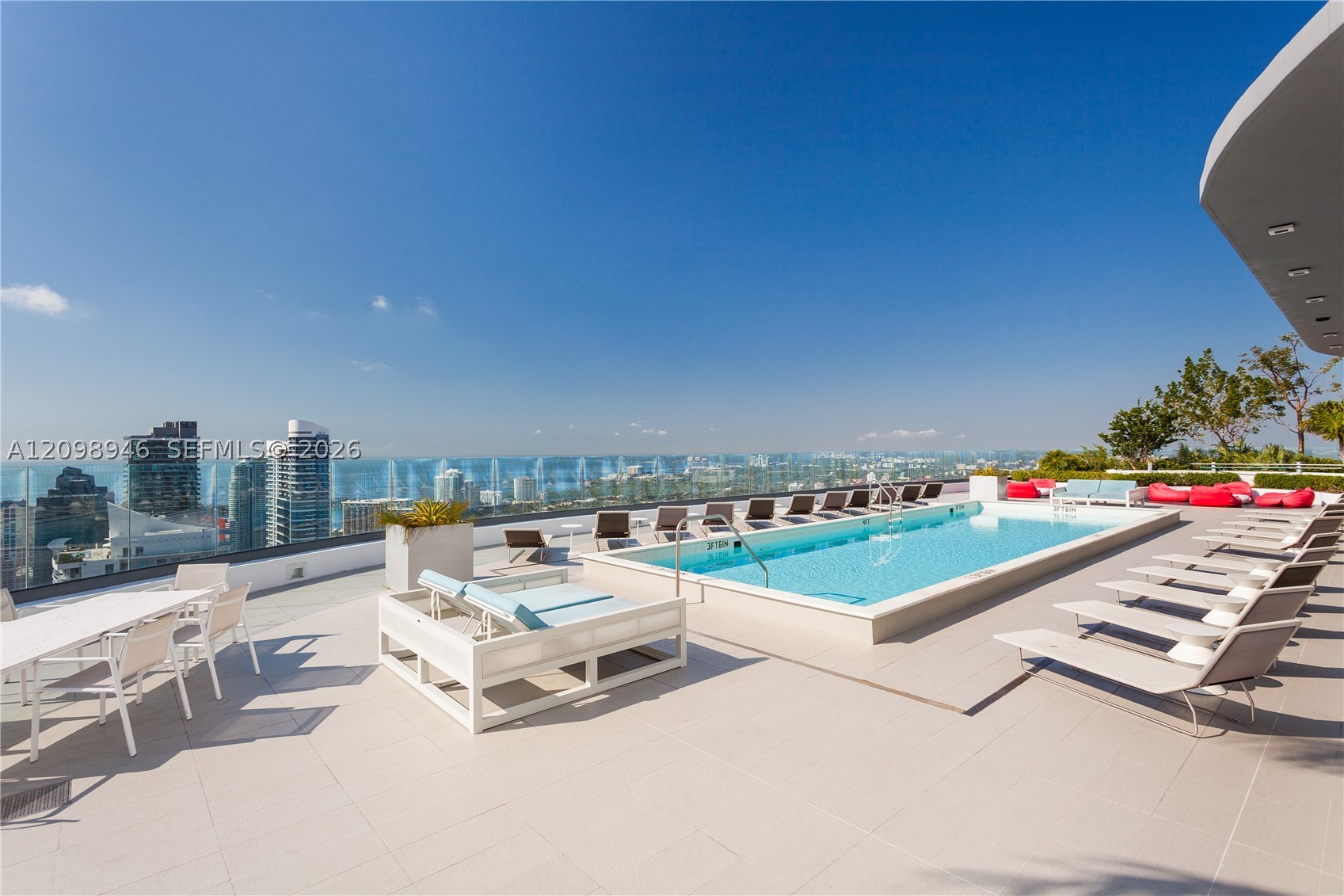 image Brickell Heights East17