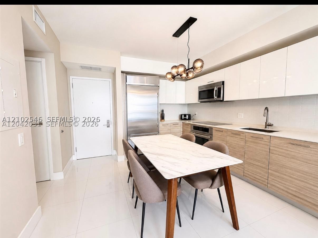 image Brickell House2