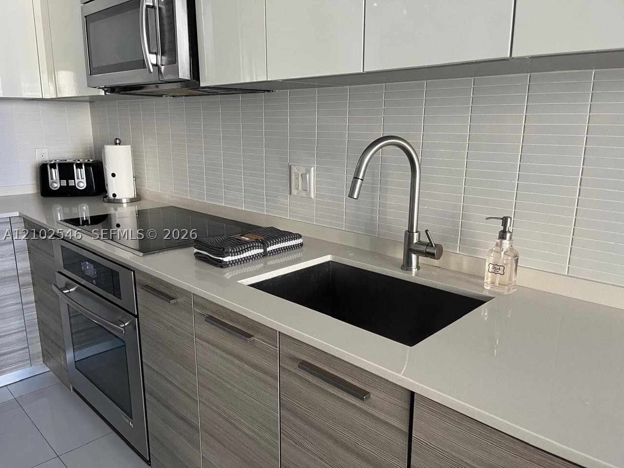 image Brickell House4