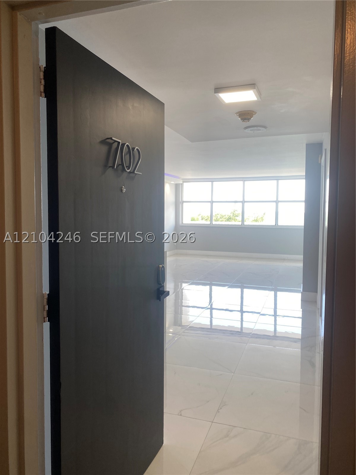 1420 Brickell Bay Dr #702E