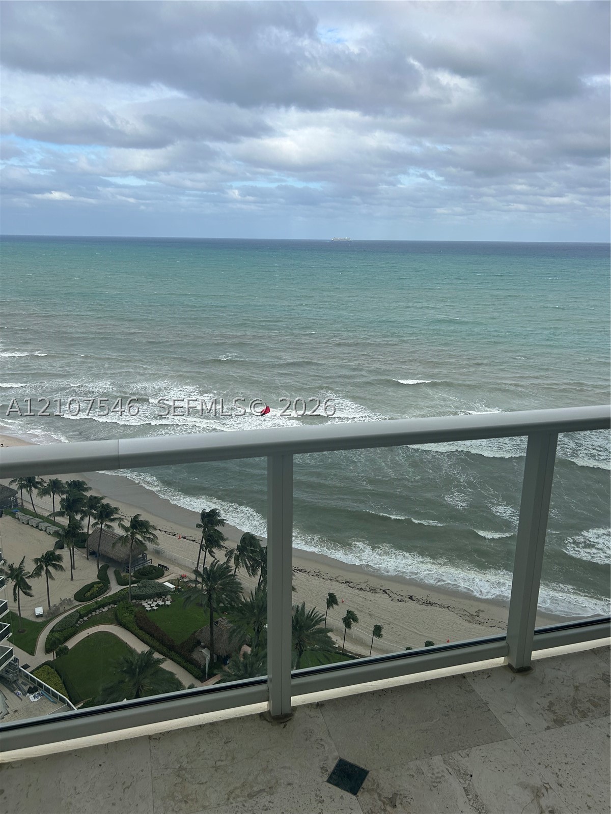 image Ocean One4
