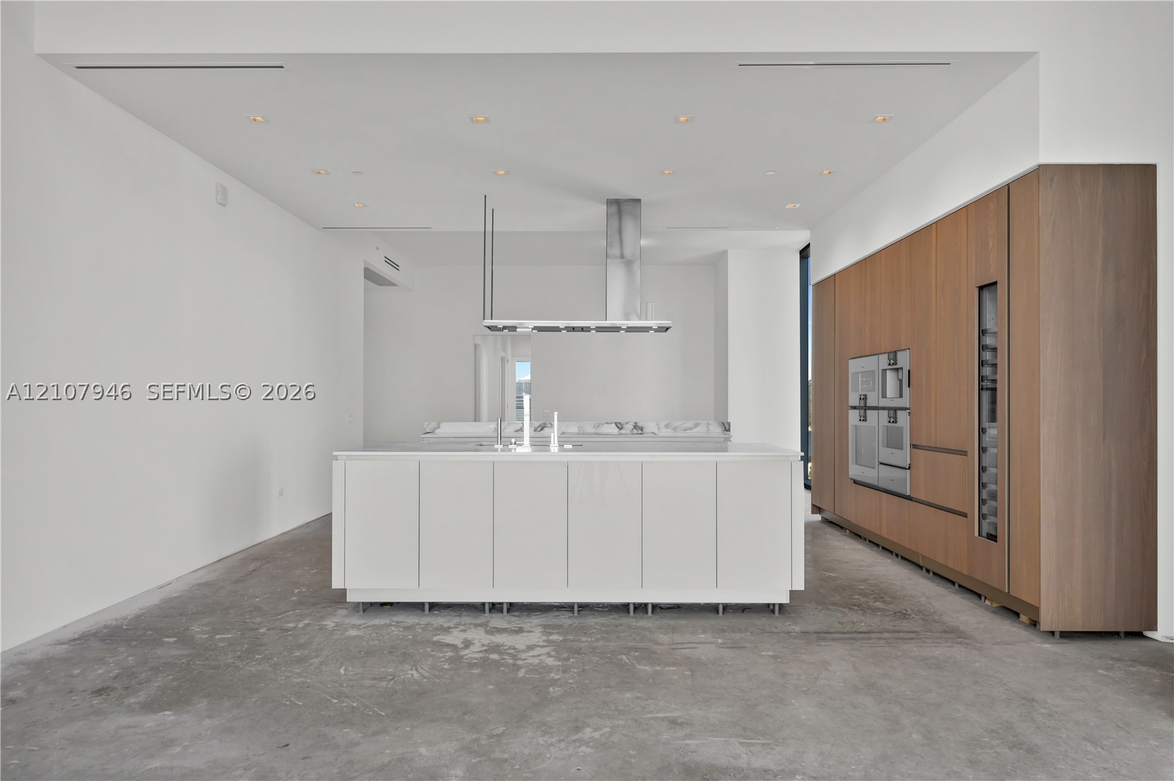 18501 Collins Ave #1501 Sunny Isles Beach, FL 33160