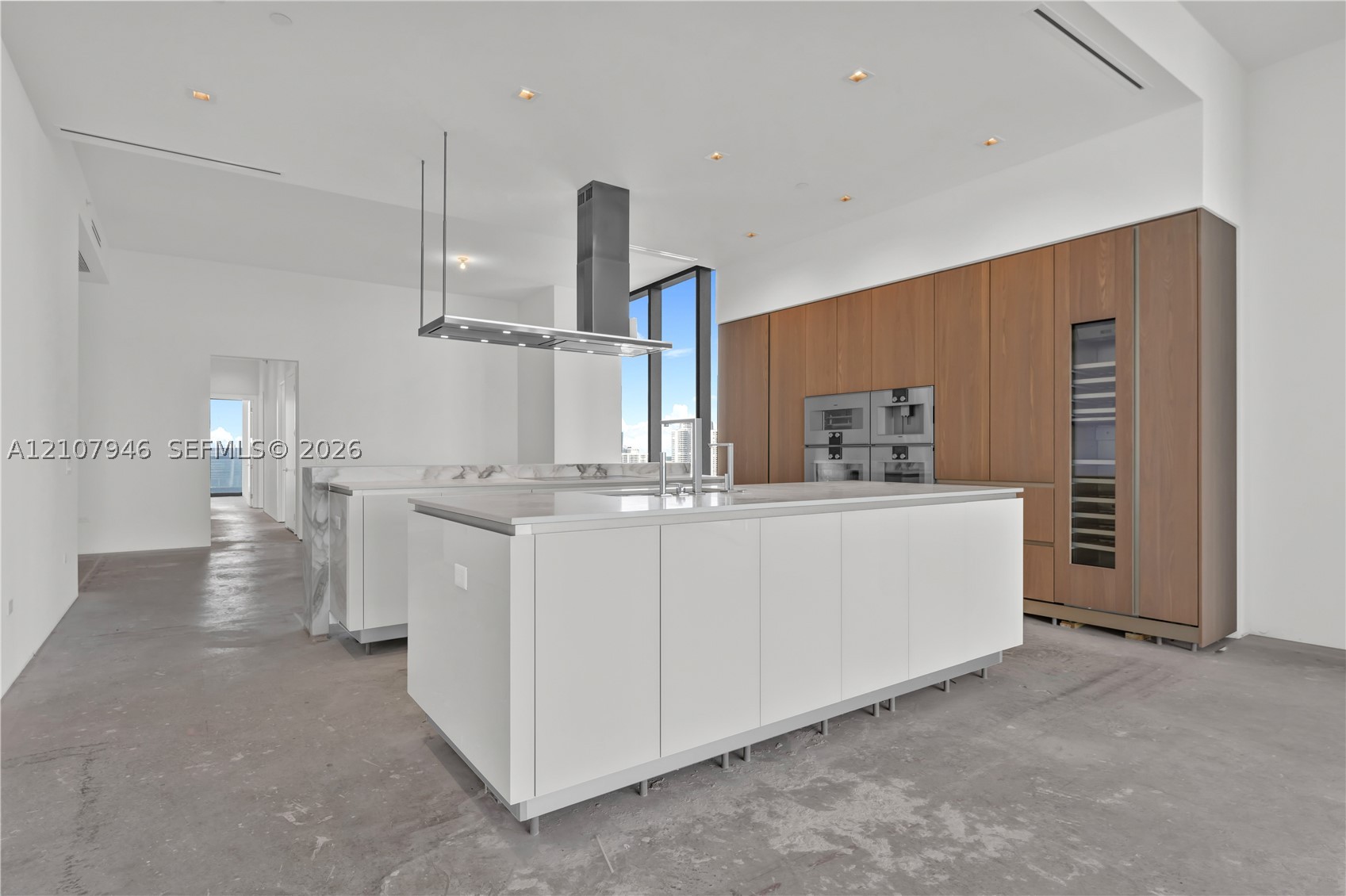 18501 Collins Ave #1501 Sunny Isles Beach, FL 33160