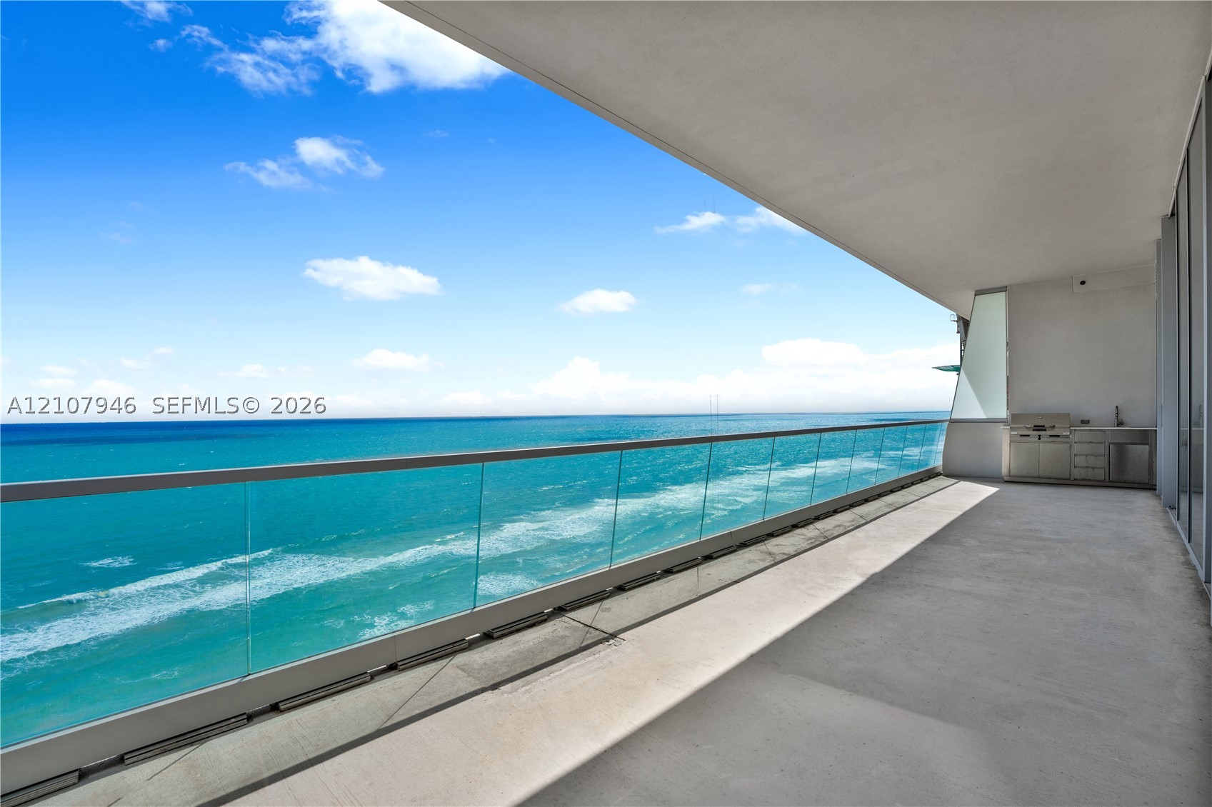 18501 Collins Ave #1501 Sunny Isles Beach, FL 33160