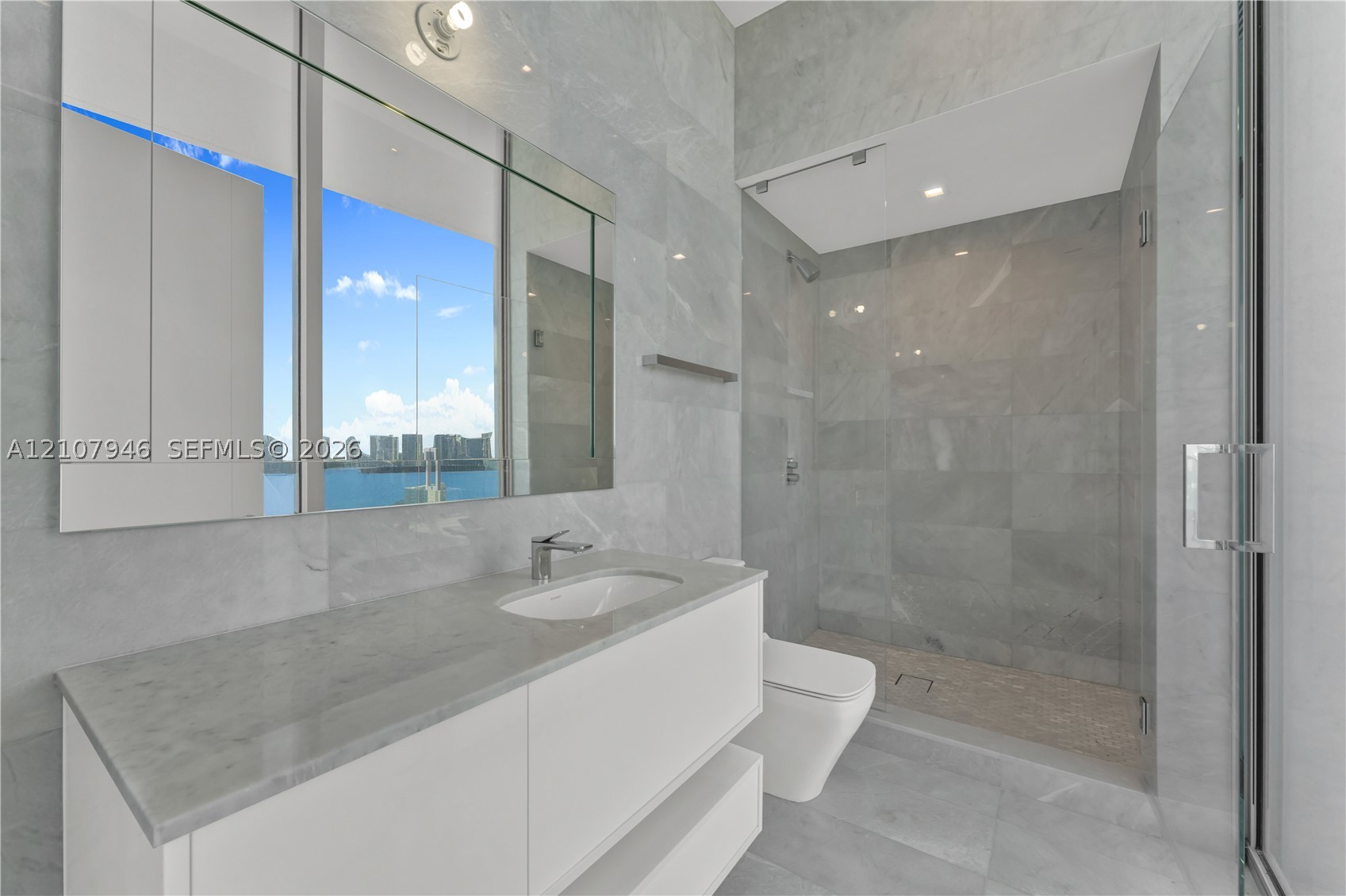 18501 Collins Ave #1501 Sunny Isles Beach, FL 33160