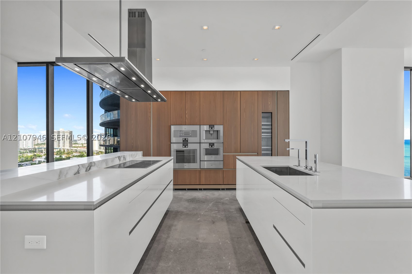 18501 Collins Ave #1501 Sunny Isles Beach, FL 33160