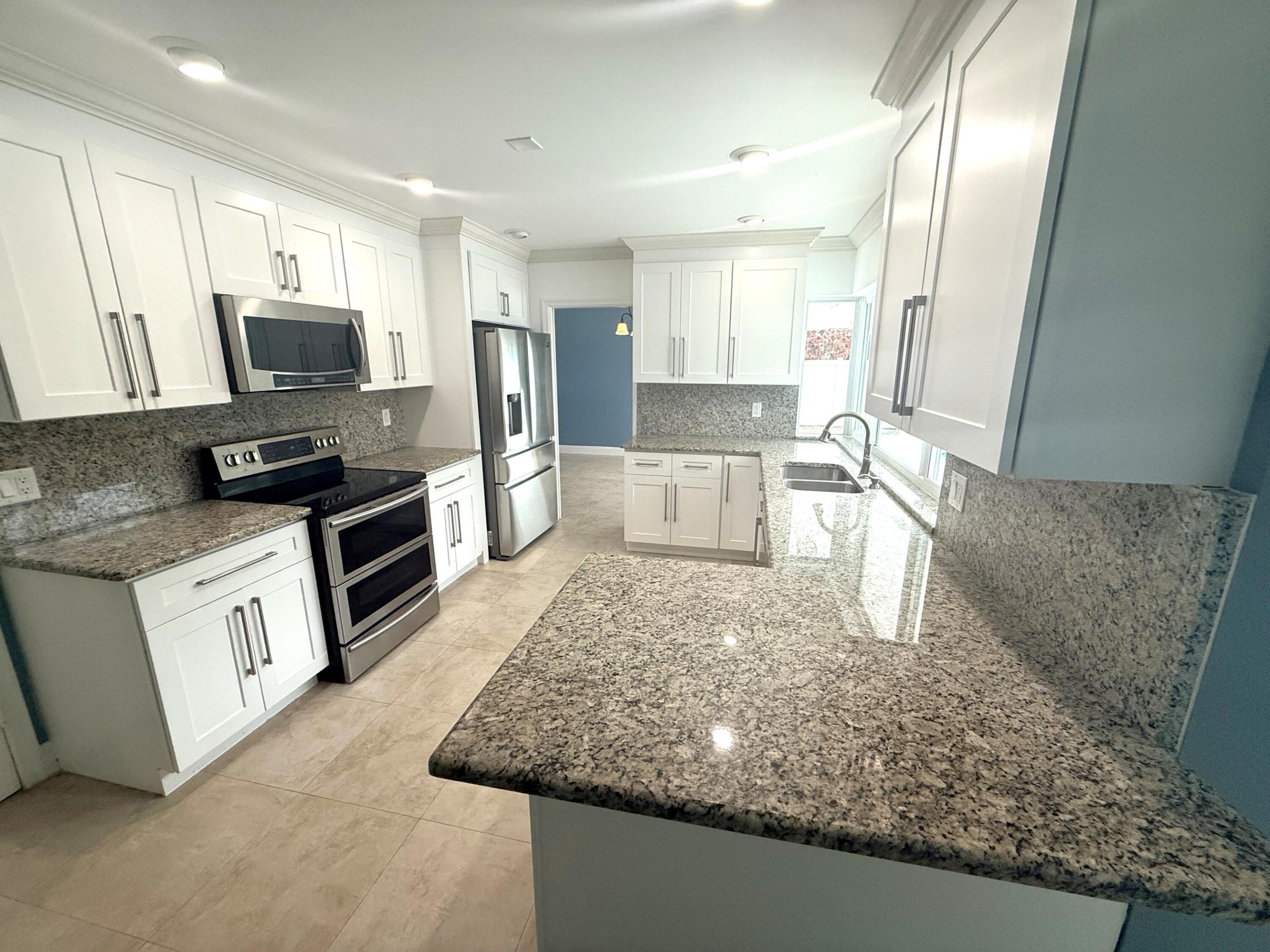 2810 NE 52nd Fort Lauderdale, FL 33308