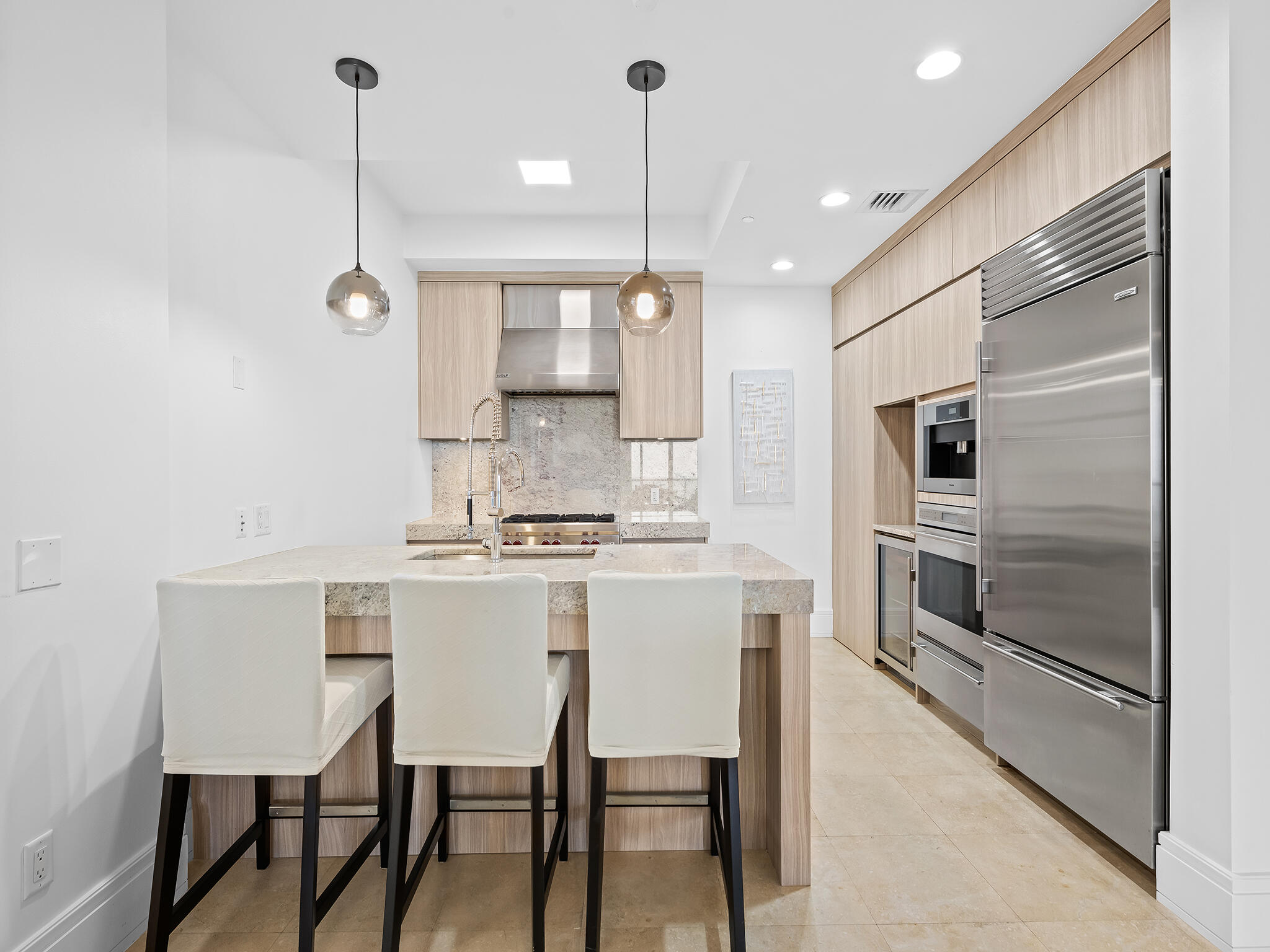 9705 Collins #1104n Bal Harbour, FL 33154