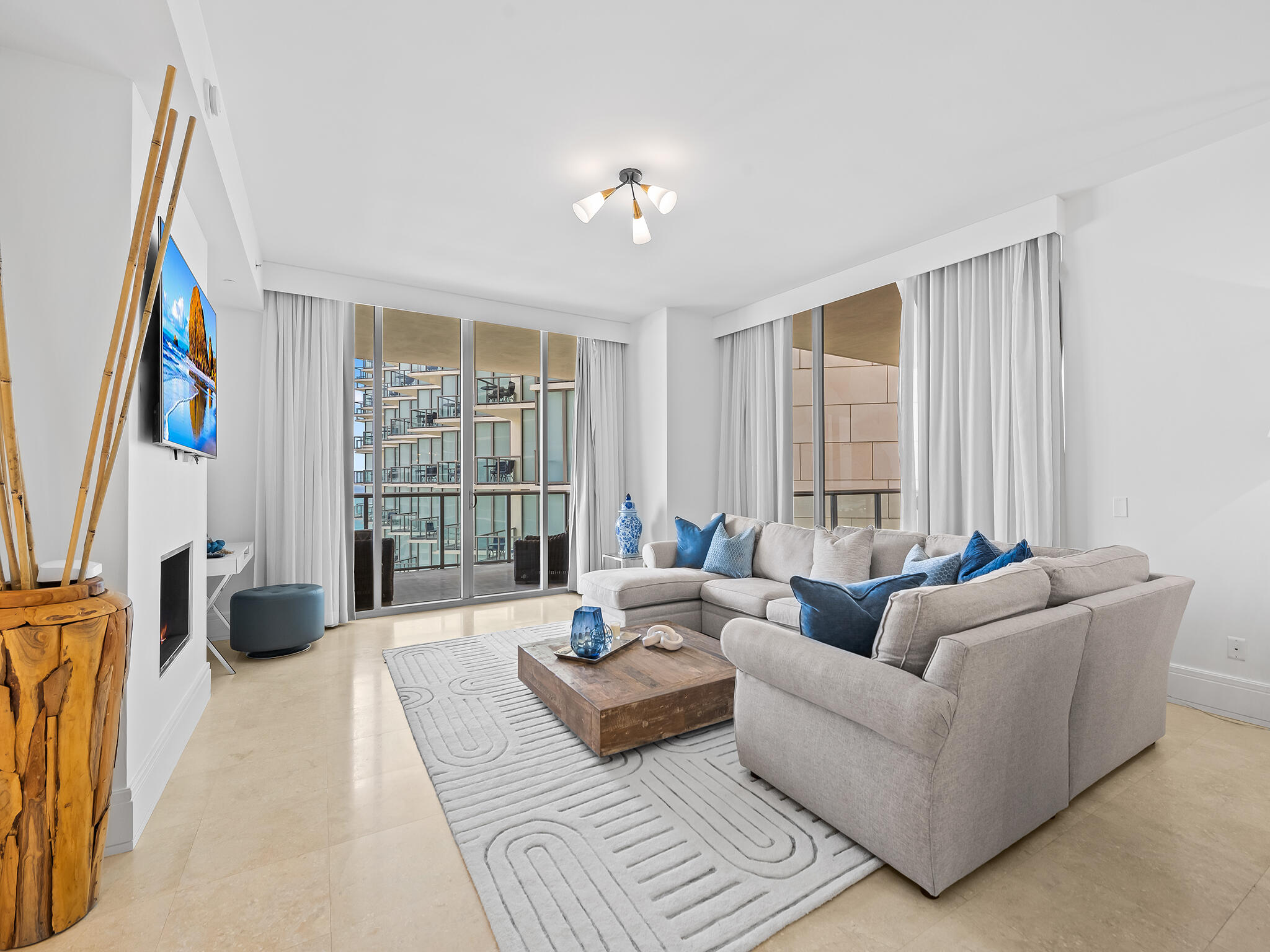 9705 Collins #1104n Bal Harbour, FL 33154