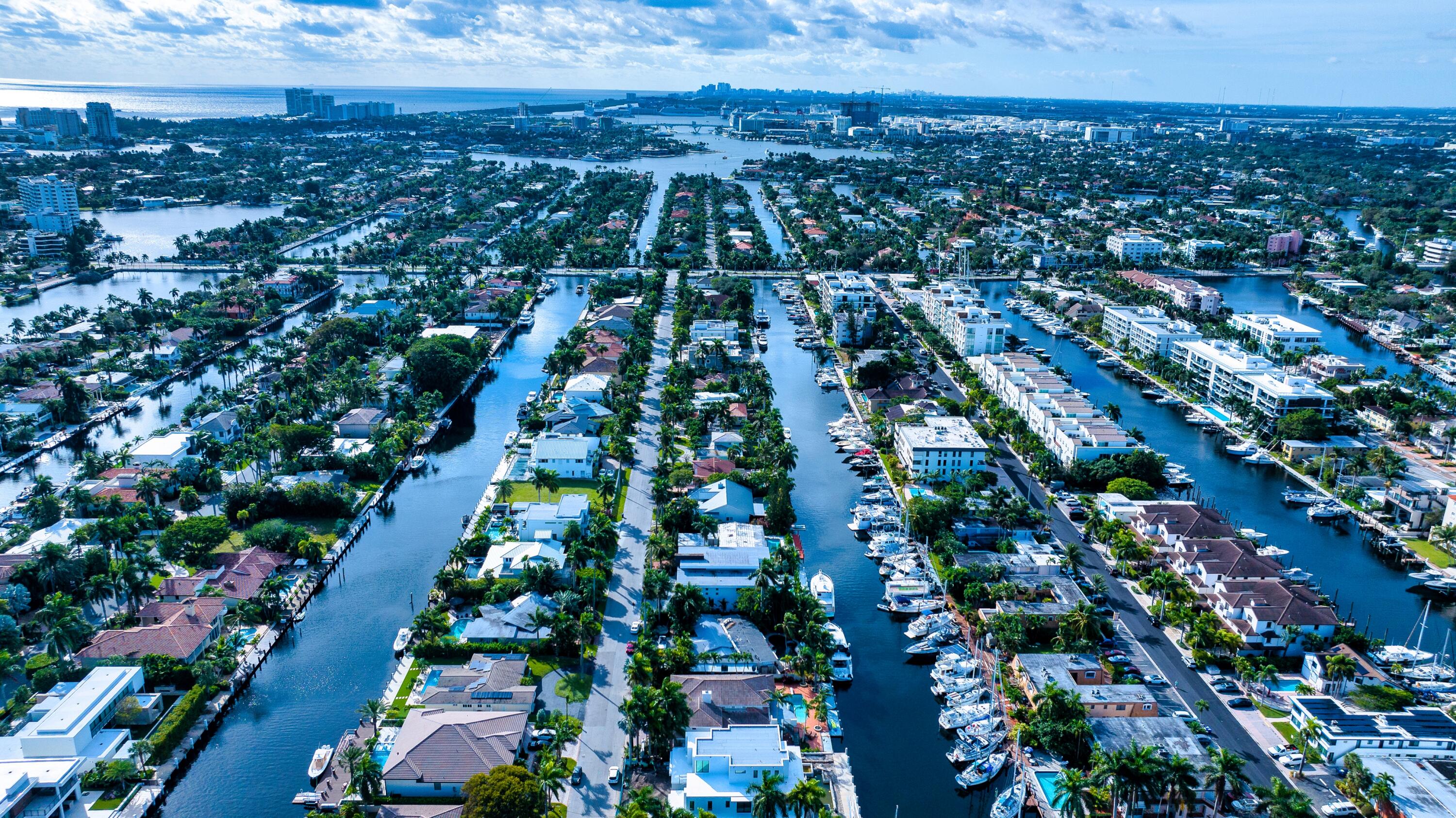 91 Fiesta Fort Lauderdale, FL 33301