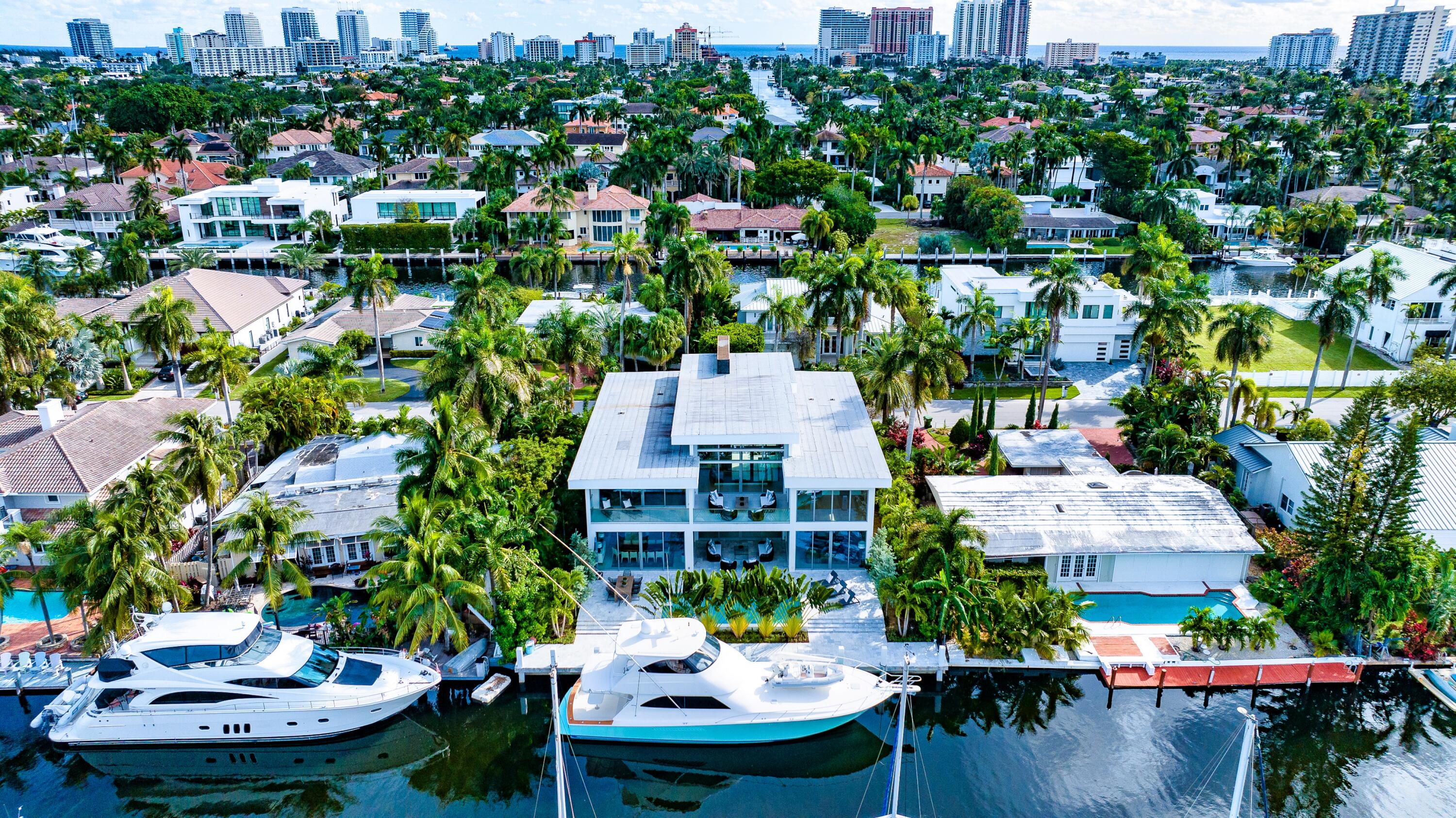 91 Fiesta Fort Lauderdale, FL 33301