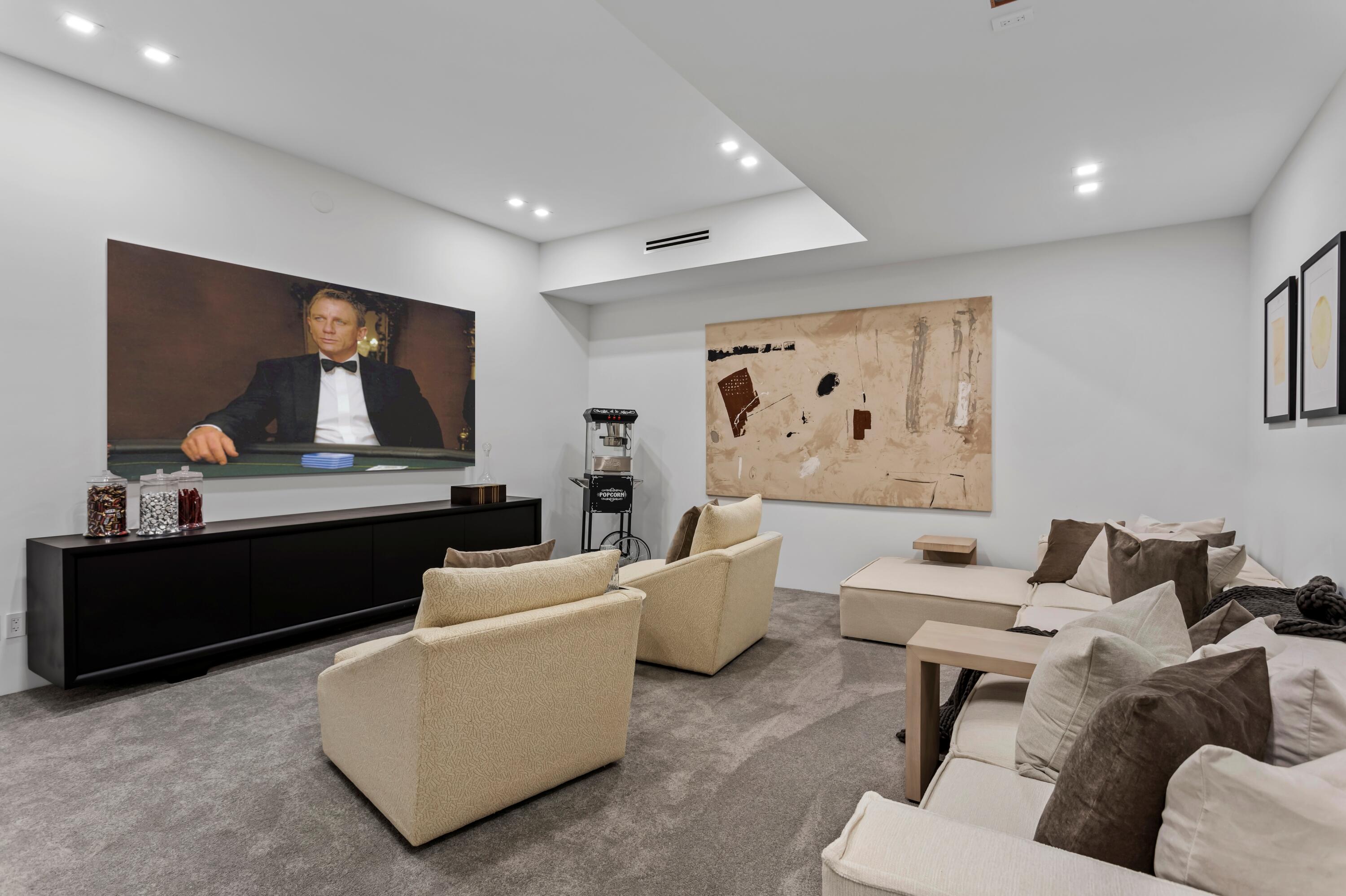 91 Fiesta Fort Lauderdale, FL 33301