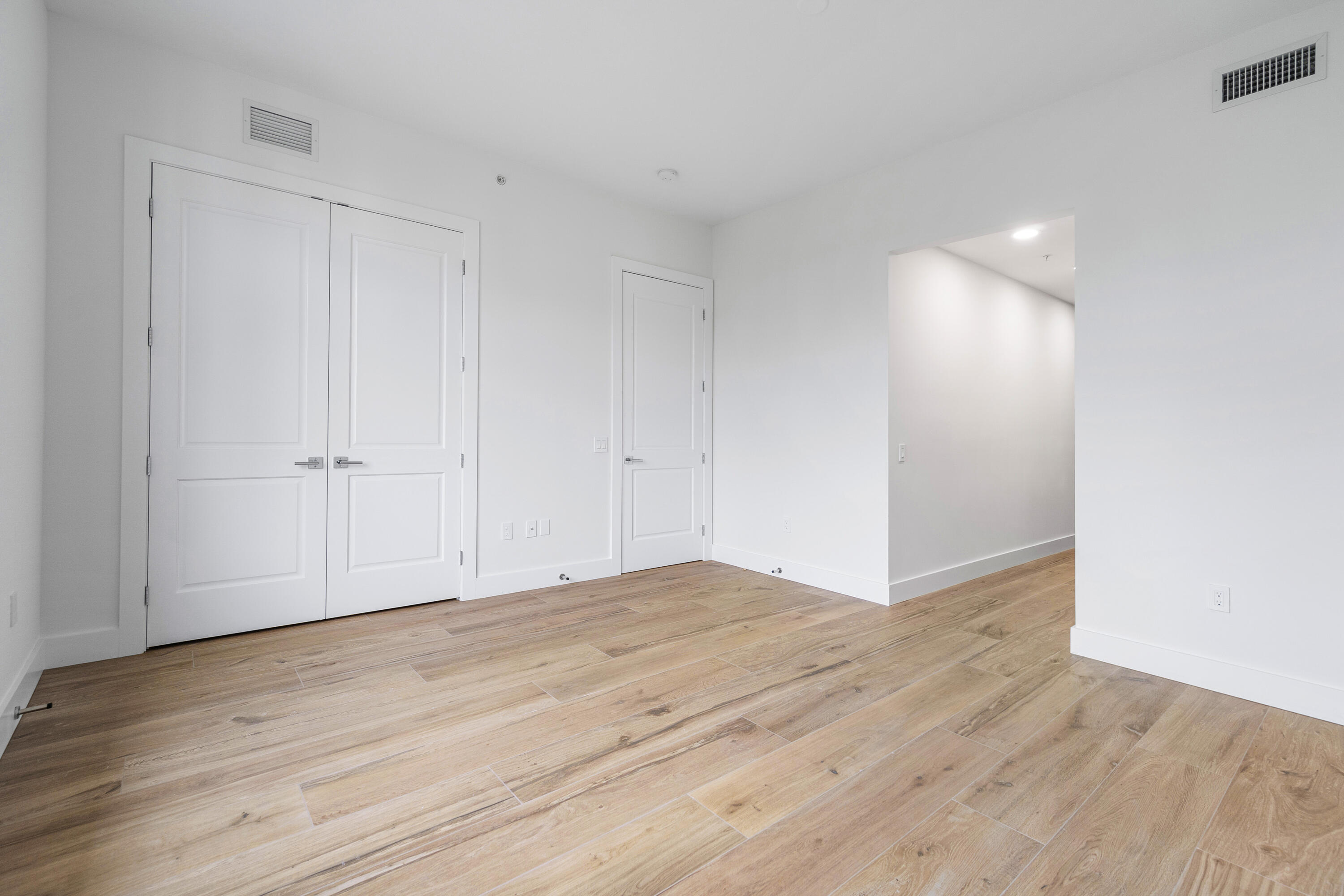 180 Lake #2-302 Singer Island, FL 33404