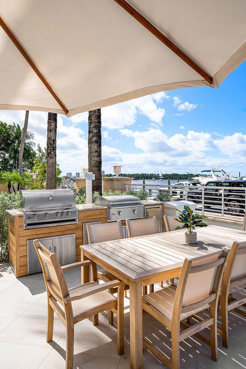 180 Lake #2-302 Singer Island, FL 33404