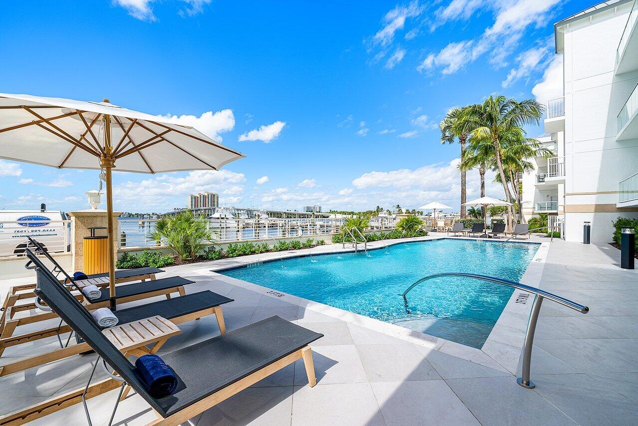 180 Lake #2-302 Singer Island, FL 33404