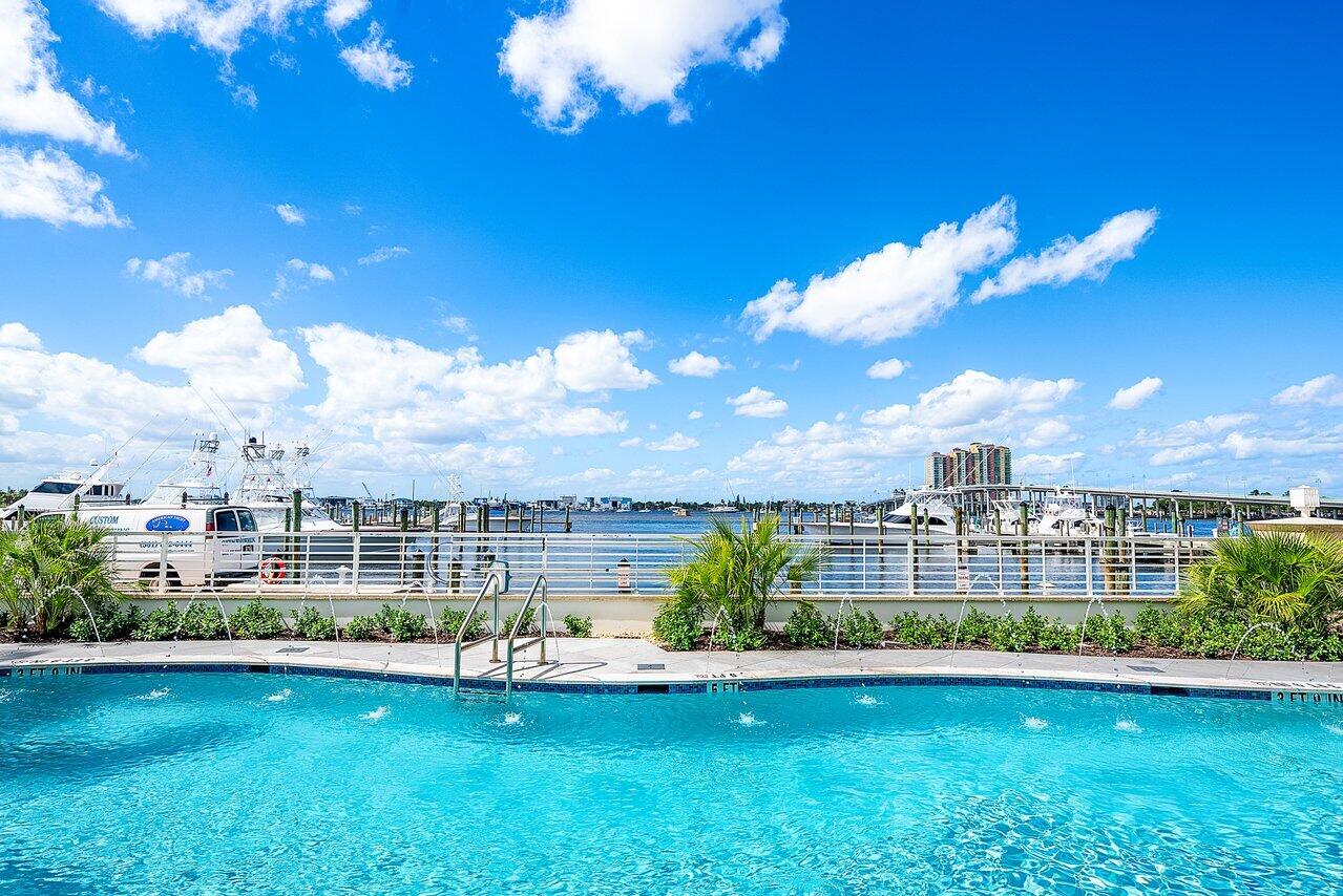 180 Lake #2-302 Singer Island, FL 33404