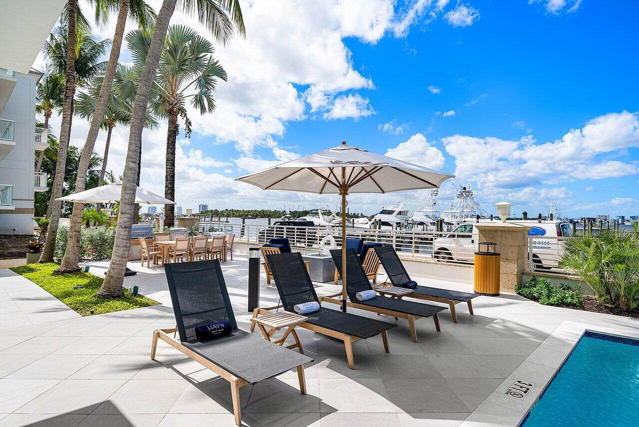 180 Lake #2-302 Singer Island, FL 33404